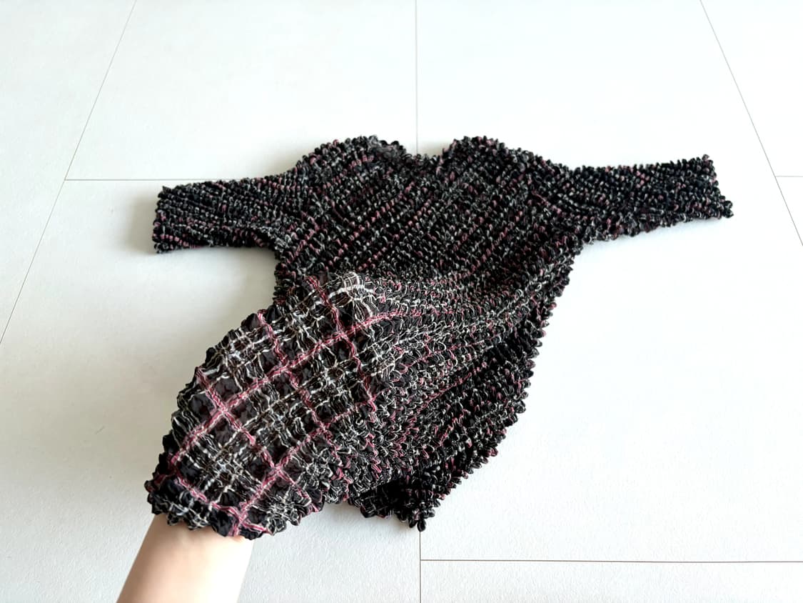 crinkle grid top 상품이미지1