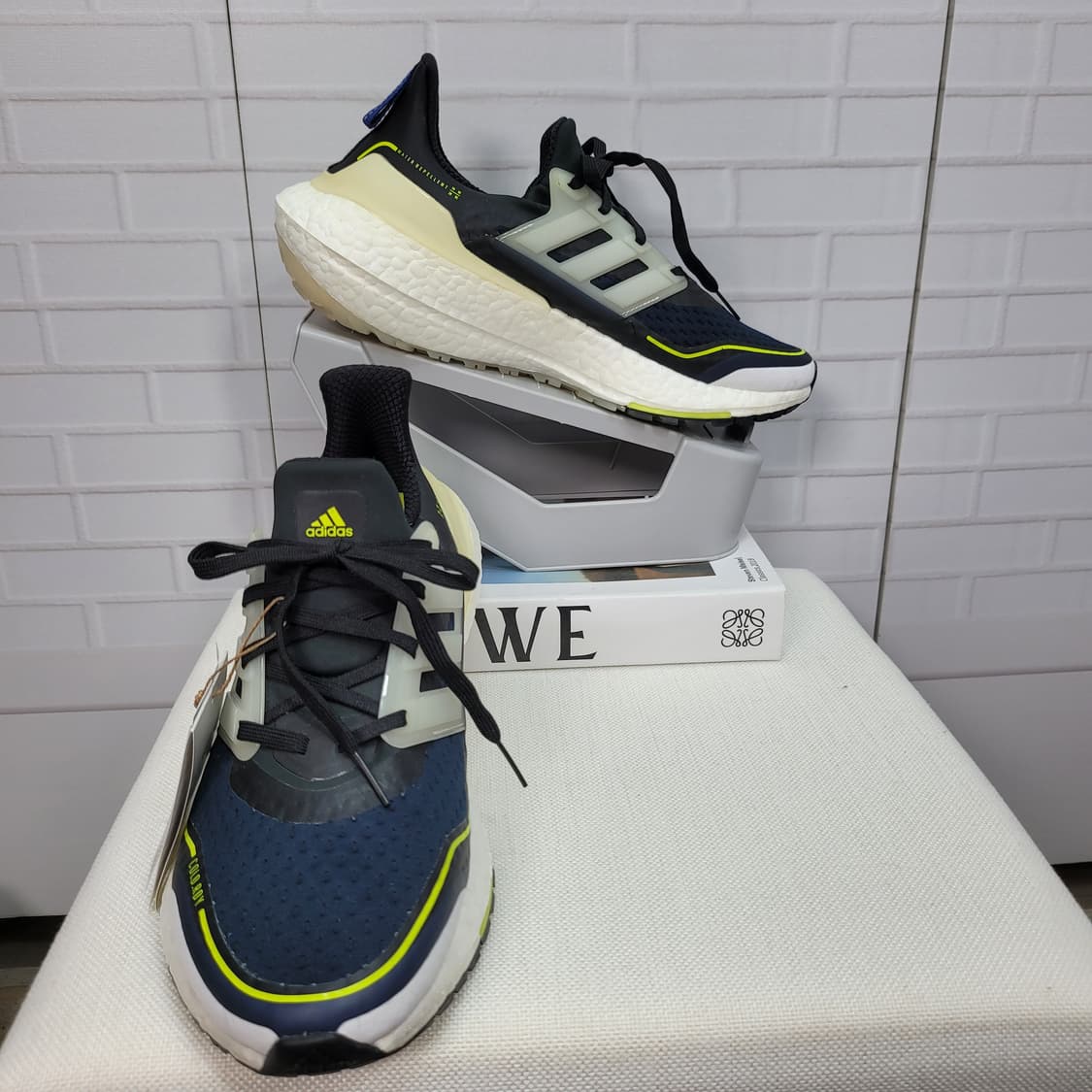 아디다스 울트라부스트 런닝화 운동화 스니커즈 275사이즈 새상품 상품이미지3
