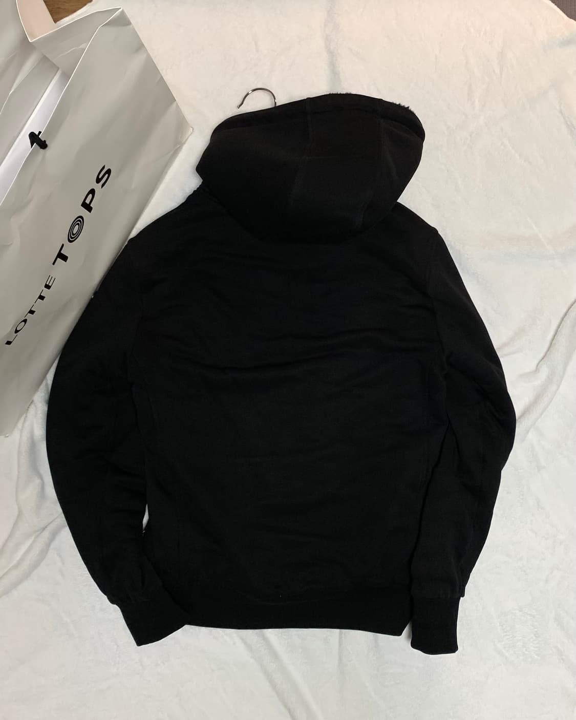 무스너클 블랙 버니스웨터 집업 상품이미지2