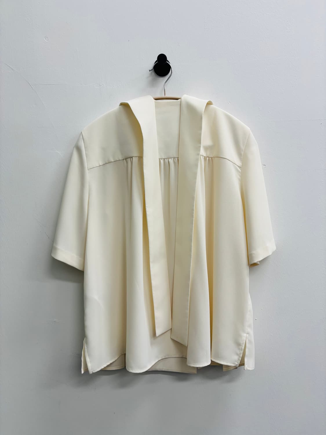 [새 상품] 럭키슈에뜨 세일러 칼라 더블 버튼 블라우스 상품이미지4