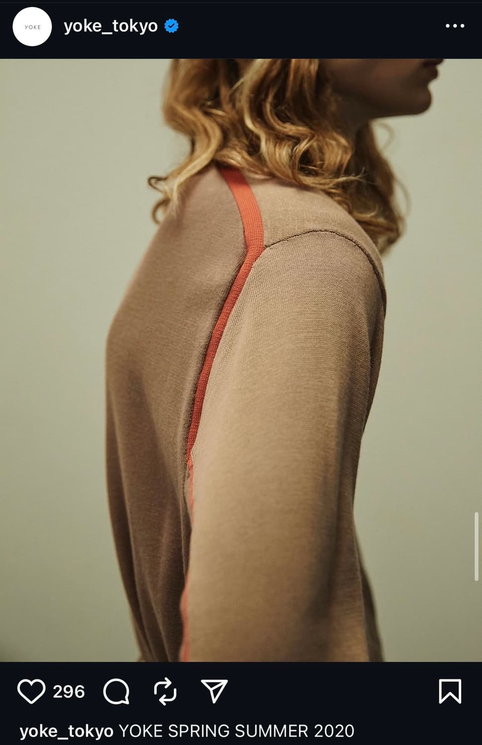 요크 실크 스위칭 니트 상품이미지8