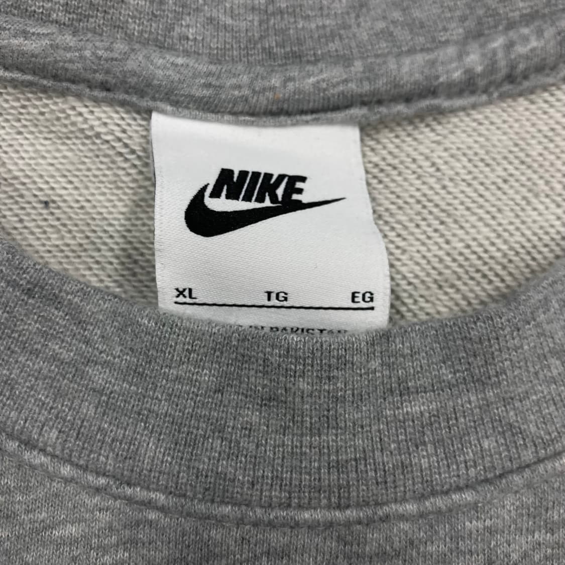 나이키 그레이 컬러 멀티 로고 맨투맨 상품이미지3