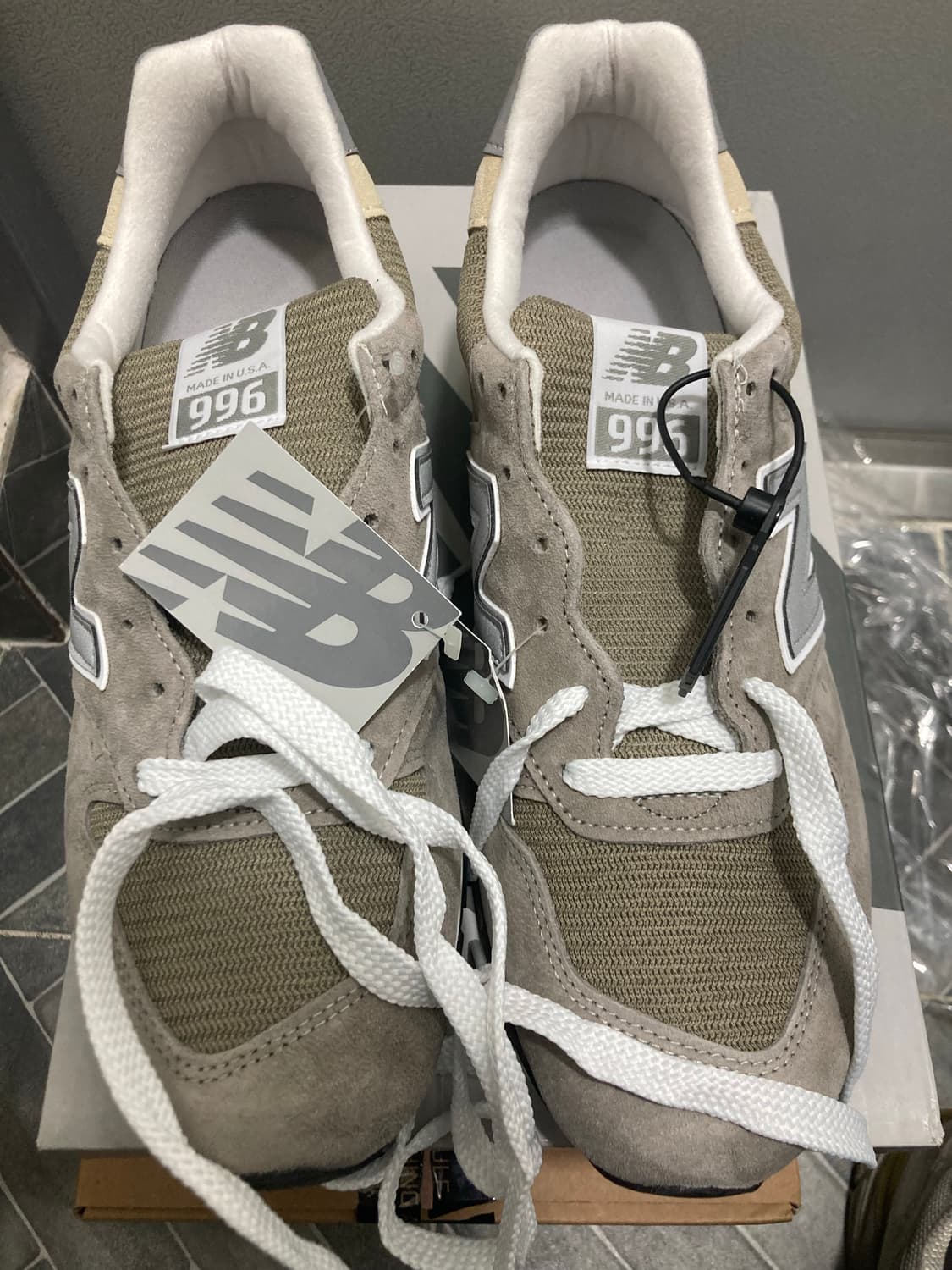 뉴발란스 U996gr usa 285 상품이미지4