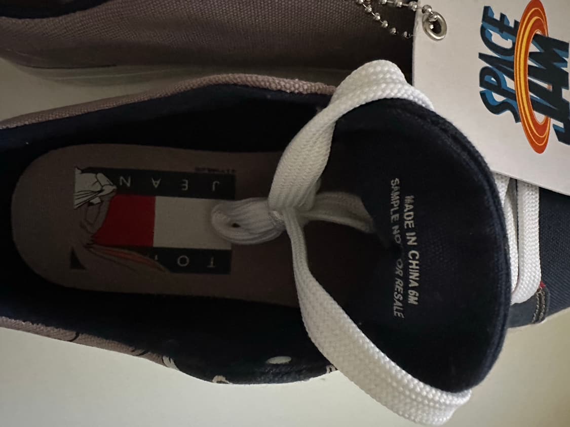 타마힐피거 X 스페이스잼 콜라브 스니커즈 상품이미지6