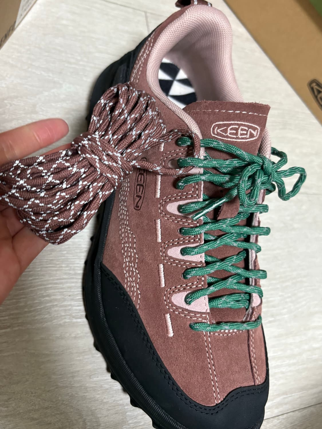 KEEN  [재스퍼 자이오닉] 브라운 255 상품이미지1