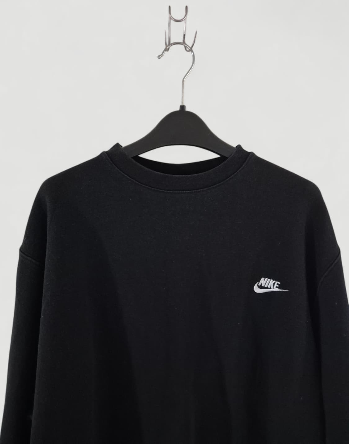 [110]나이키 블랙 맨투맨 기모 상품이미지1