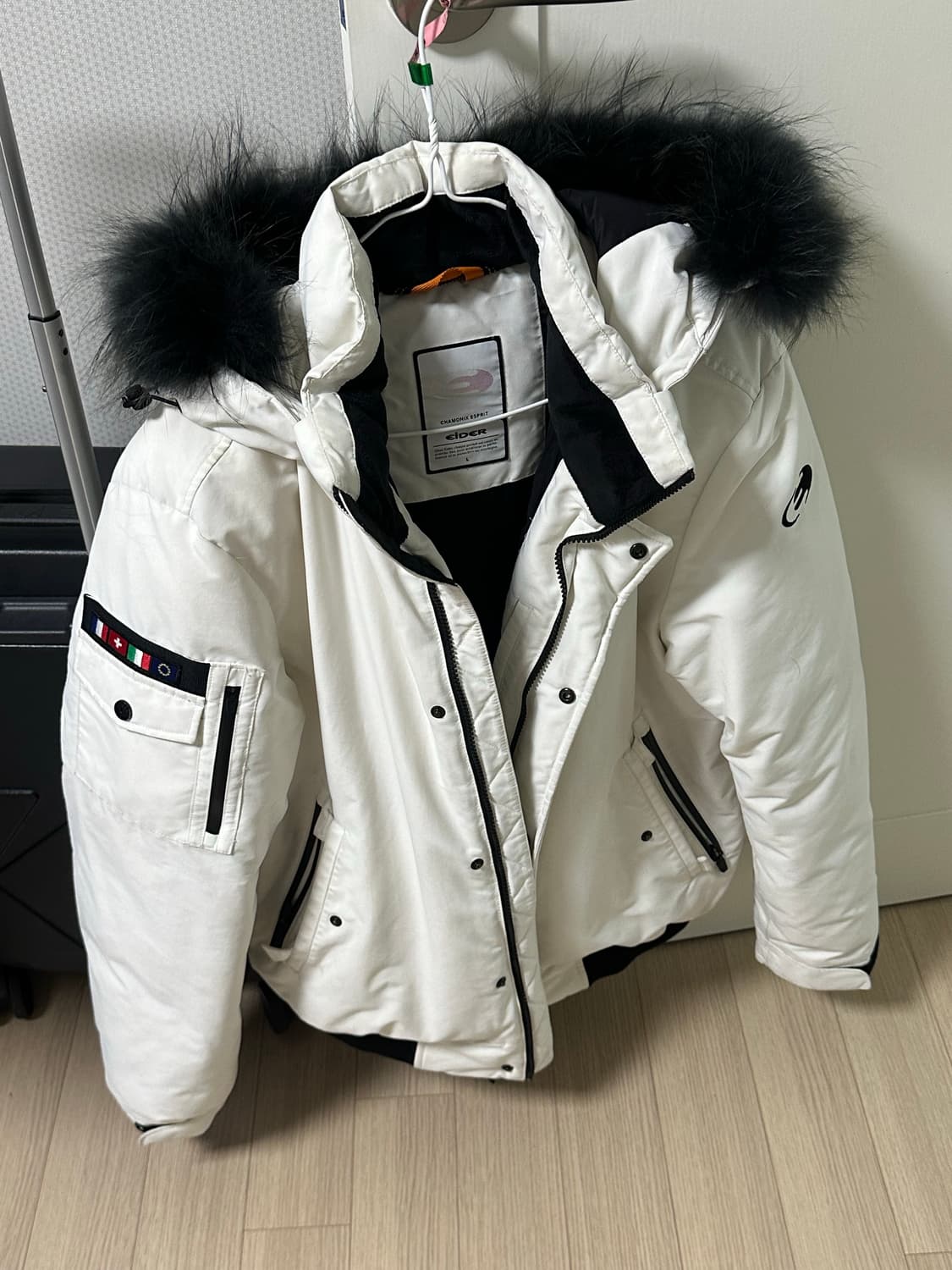 아이더 숏패딩 상품이미지2