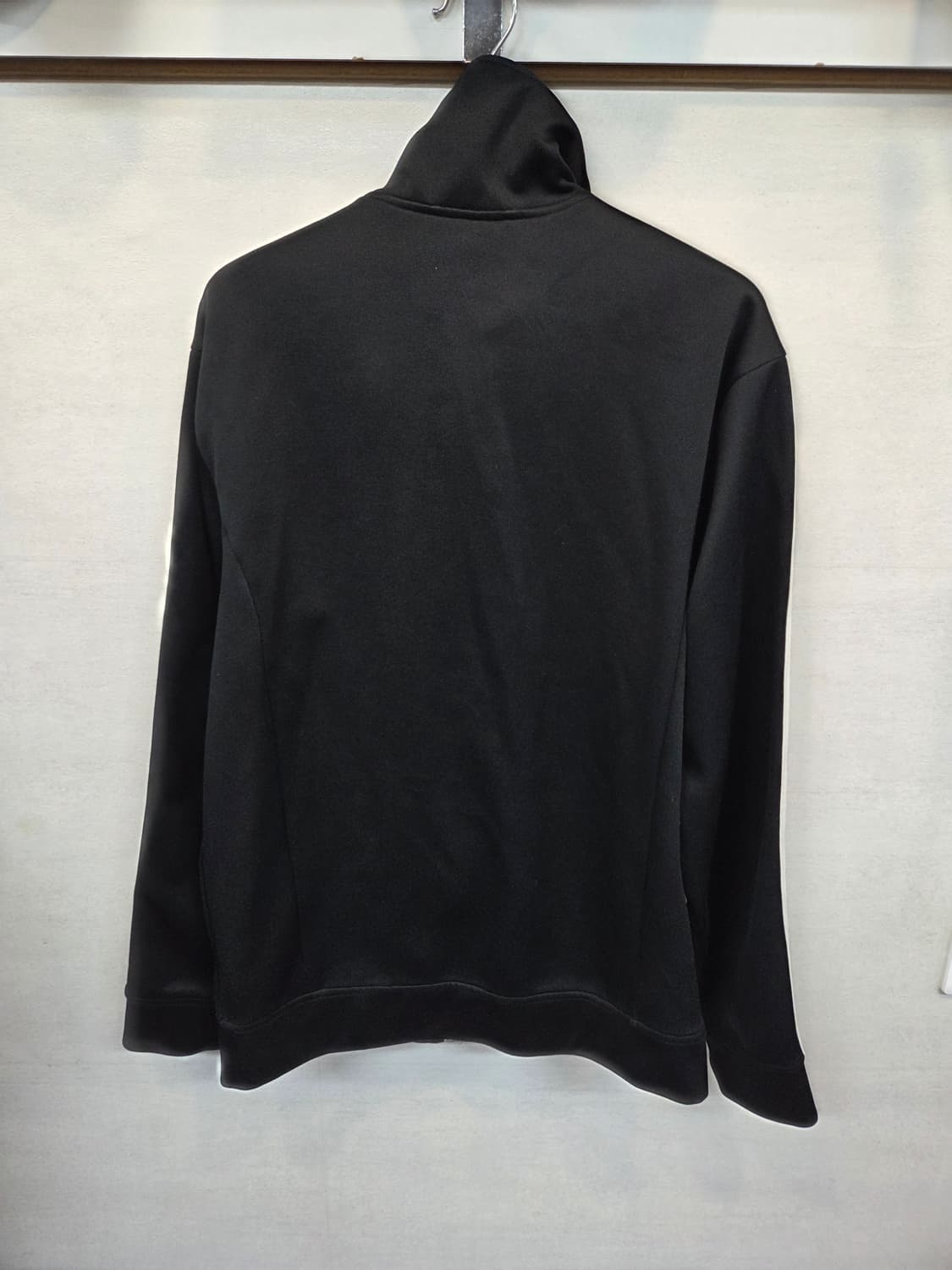 아디다스 유로파 트랙탑 져지 검흰 105 상품이미지2