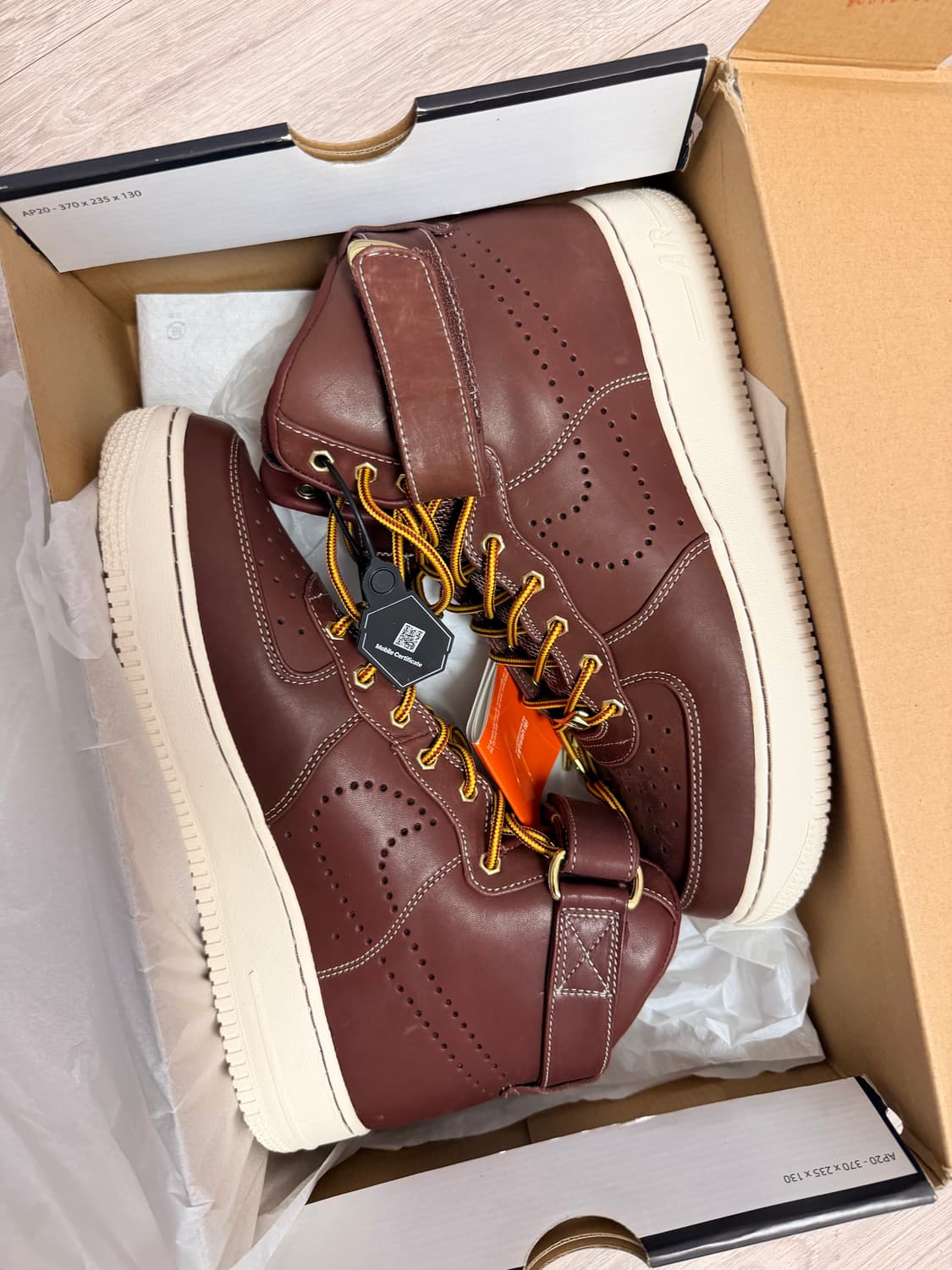 나이키 에어 포스 1 하이 프리미엄 LE 275 새상품 상품이미지2