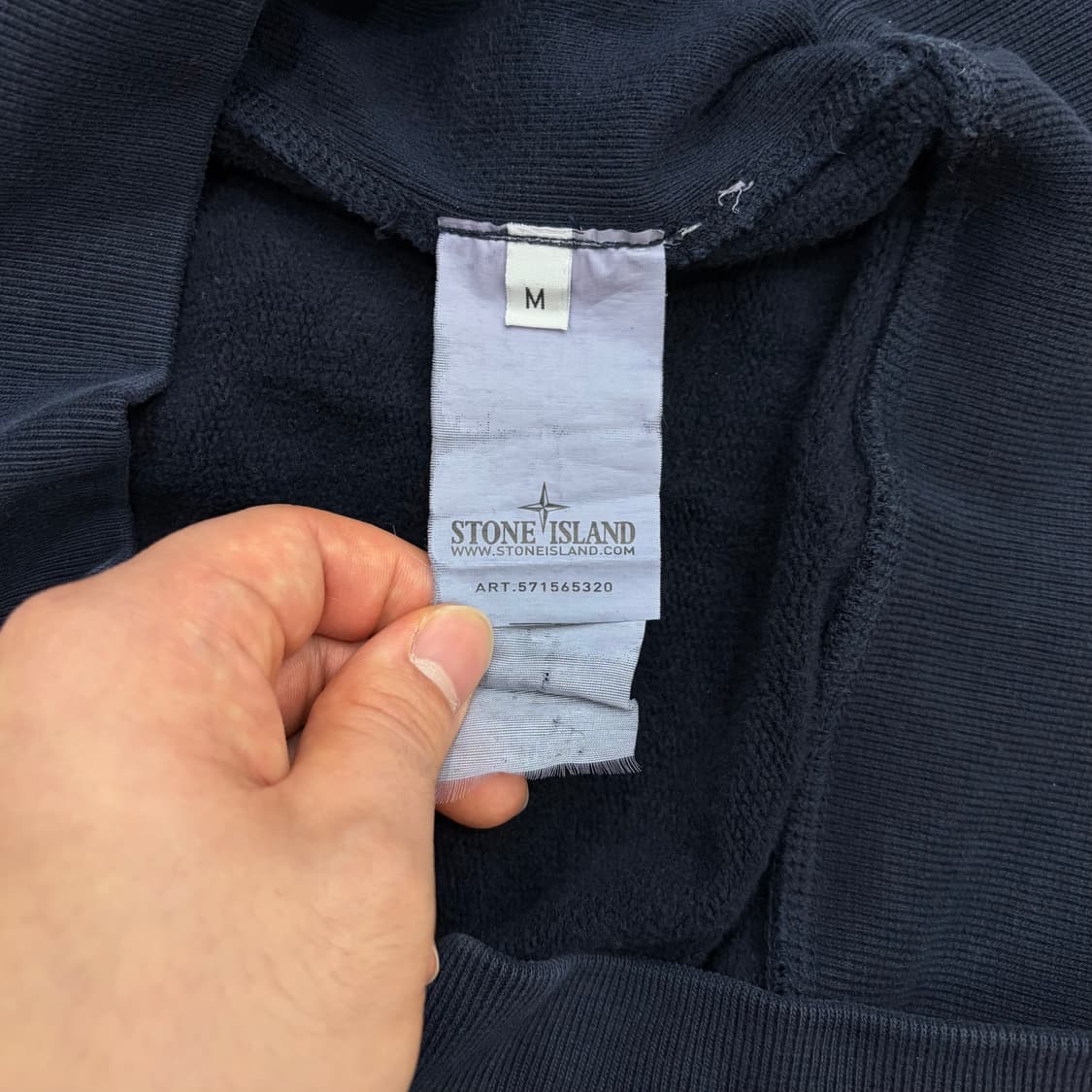 스톤아일랜드 와펜 네이비 맨투맨 M 상품이미지4