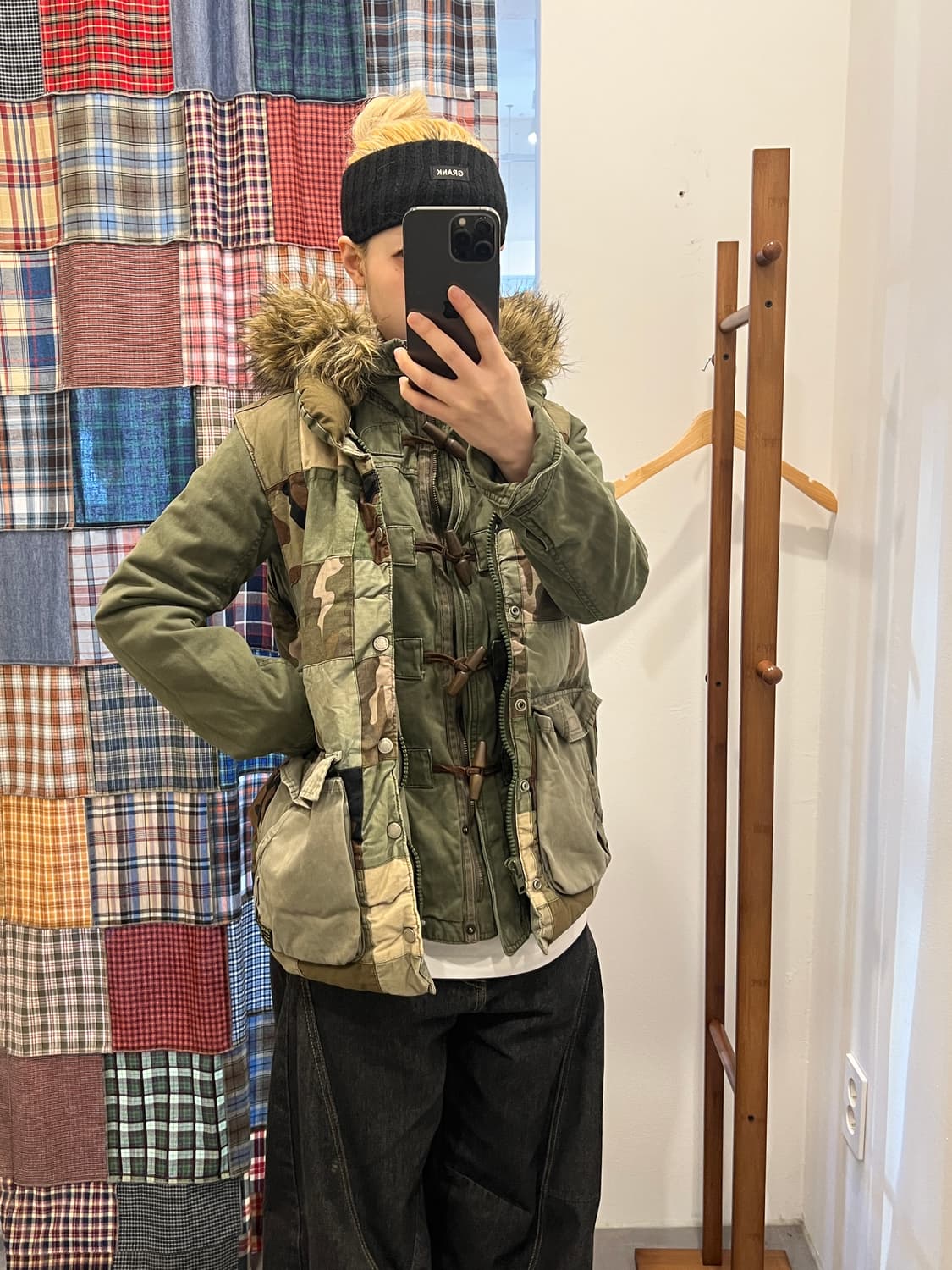 카모 캐치워크 베스트 패딩 상품이미지2