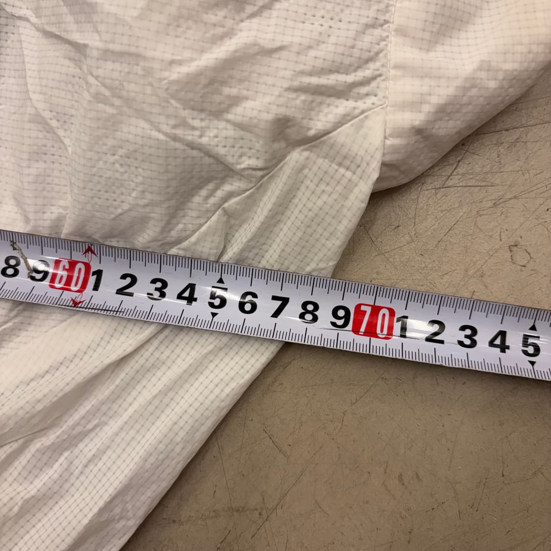 엄브로 배색 빅로고 러닝 바람막이 상품이미지5