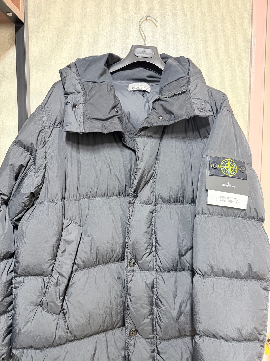 스톤아일랜드 크링클랩스 후드패딩 상품이미지1