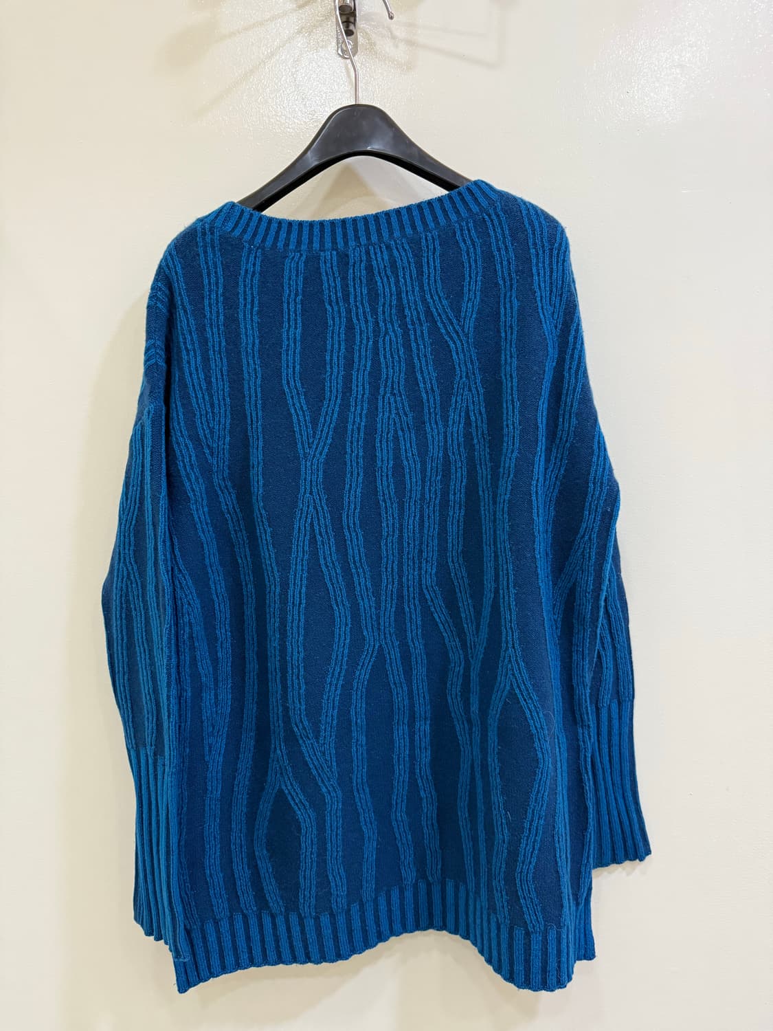 빈스 물결 패턴 니트 스웨터 정품 상품이미지3