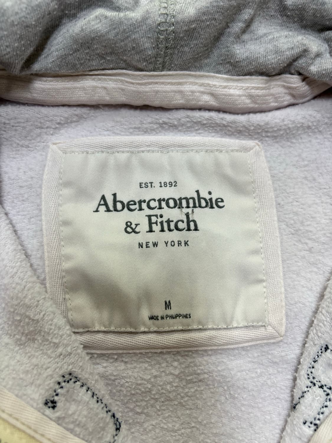 아베크롬비 딱붙핏 후드집업 화이트 m 상품이미지2