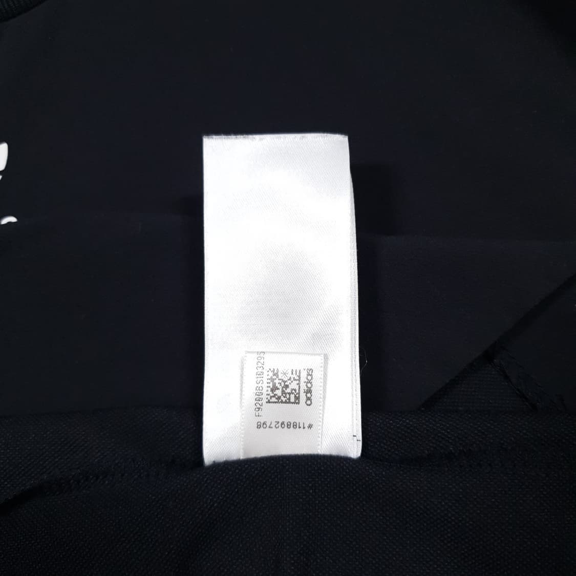 아디다스 트레포일 센터로고 우븐 하프 트랙 웜업 라운드 반팔티 블랙 M 상품이미지8