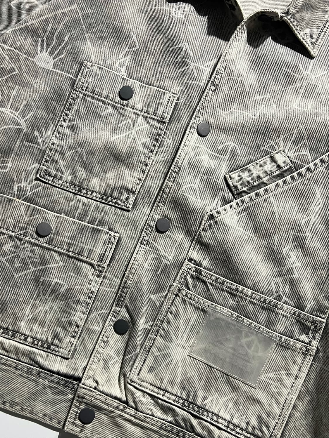 Paccbet Hand Drawing Denim Jacket 상품이미지3