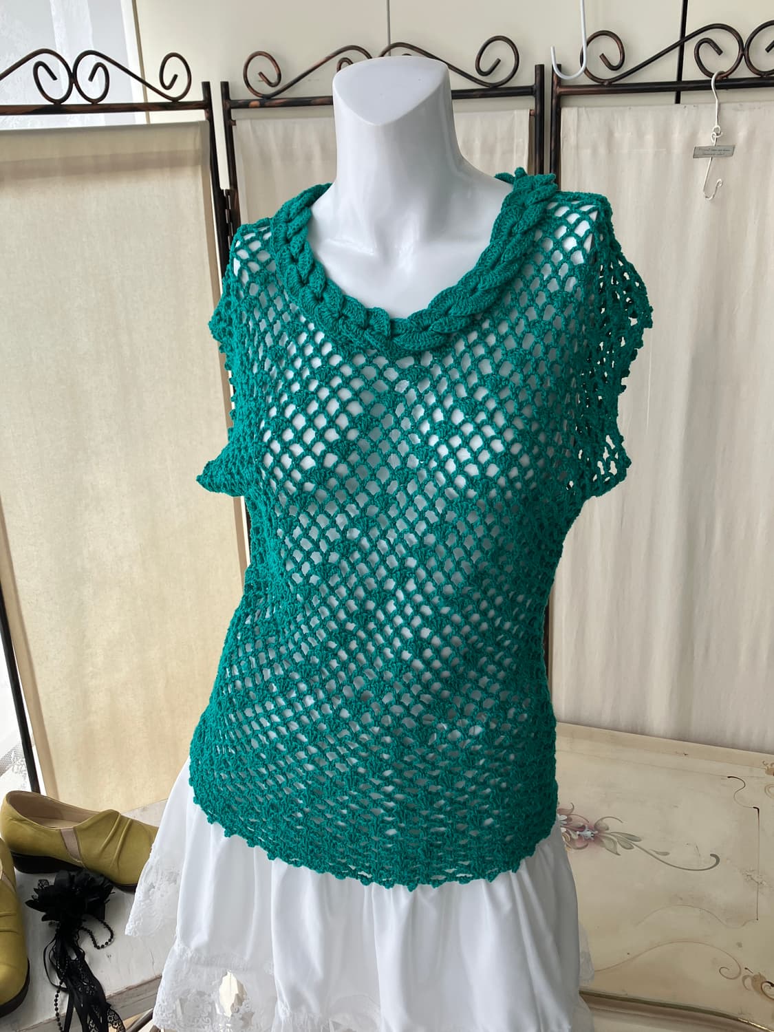 rose net layered sleeveless 상품이미지1