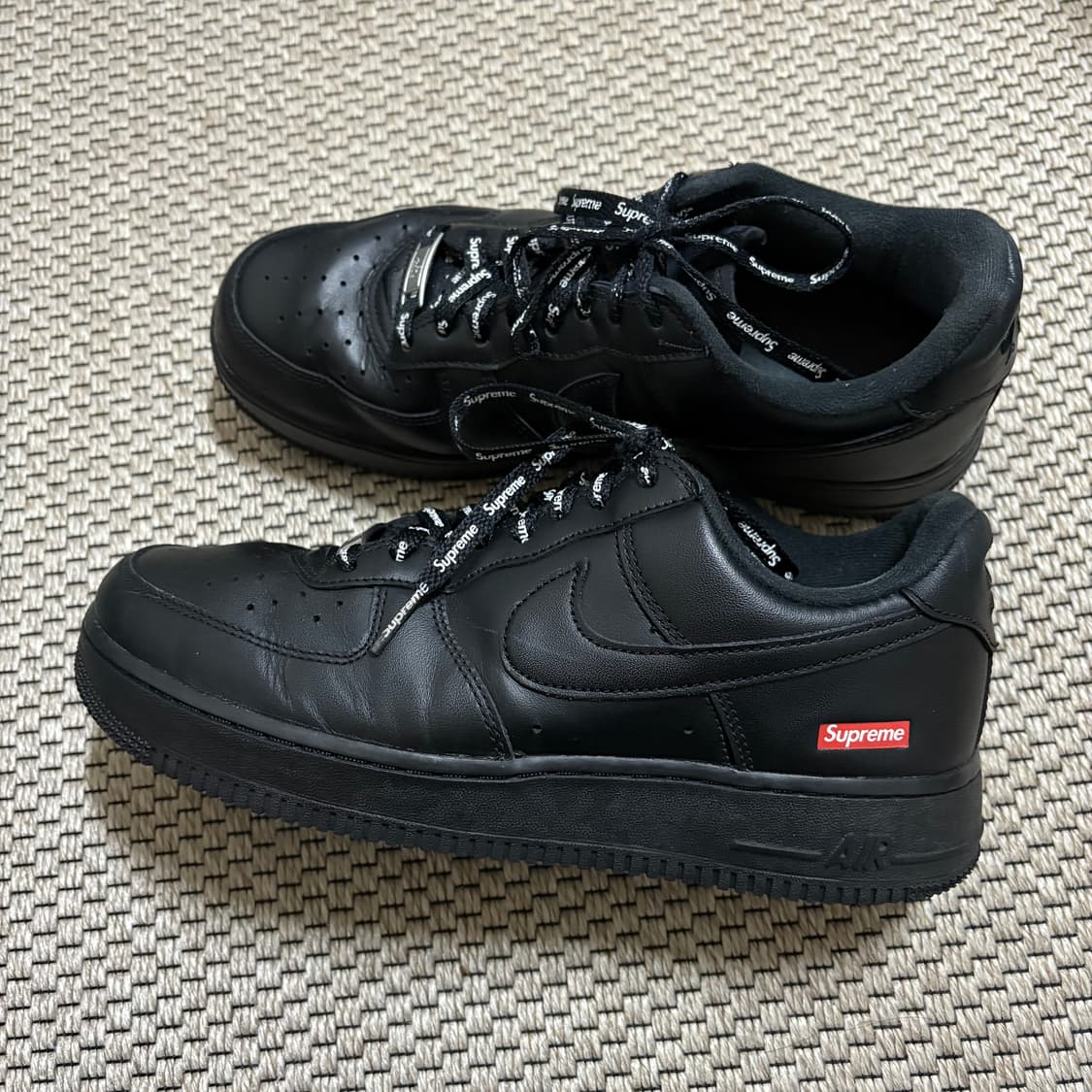 슈프림 에어포스 260 상품이미지1