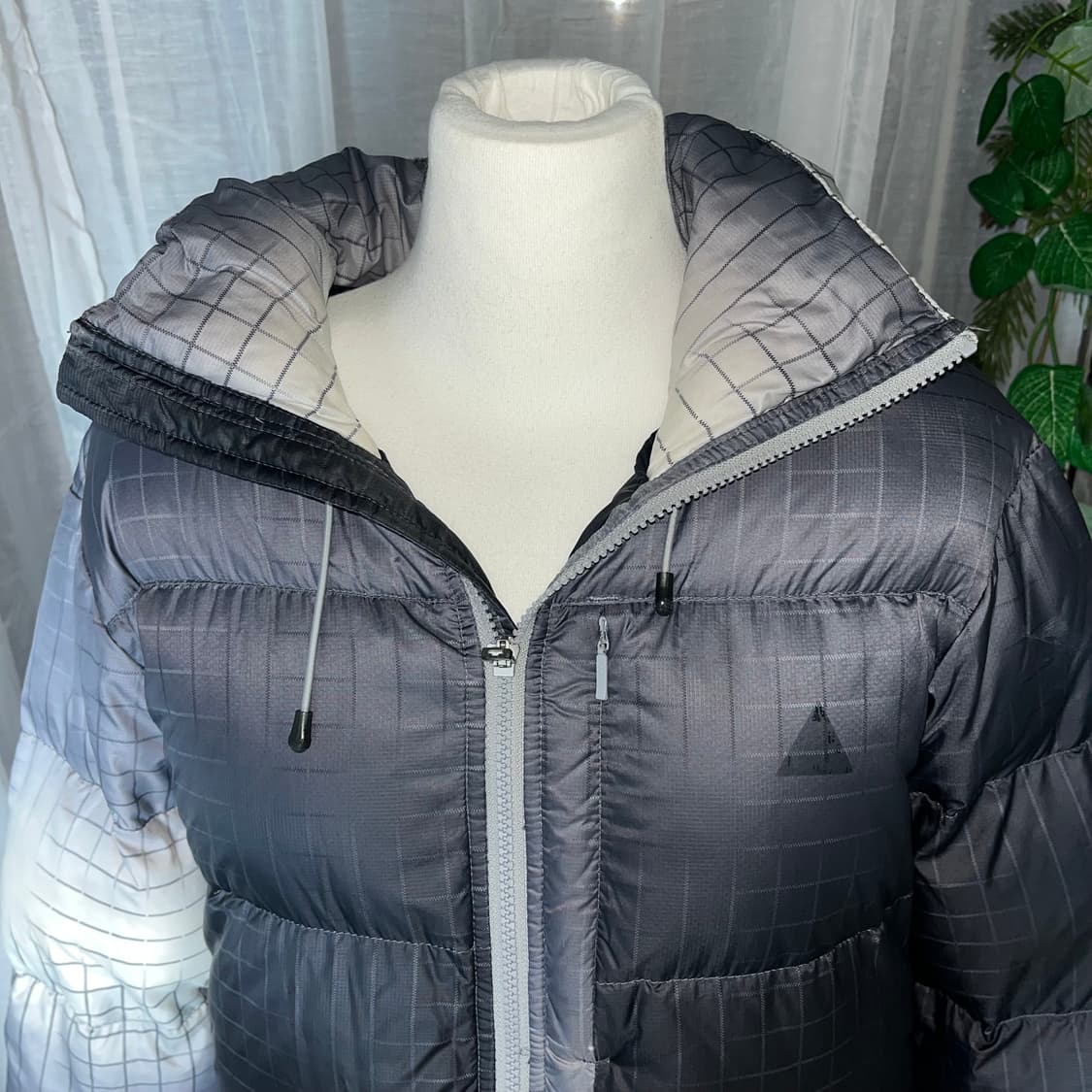 나이키 acg패딩 상품이미지2