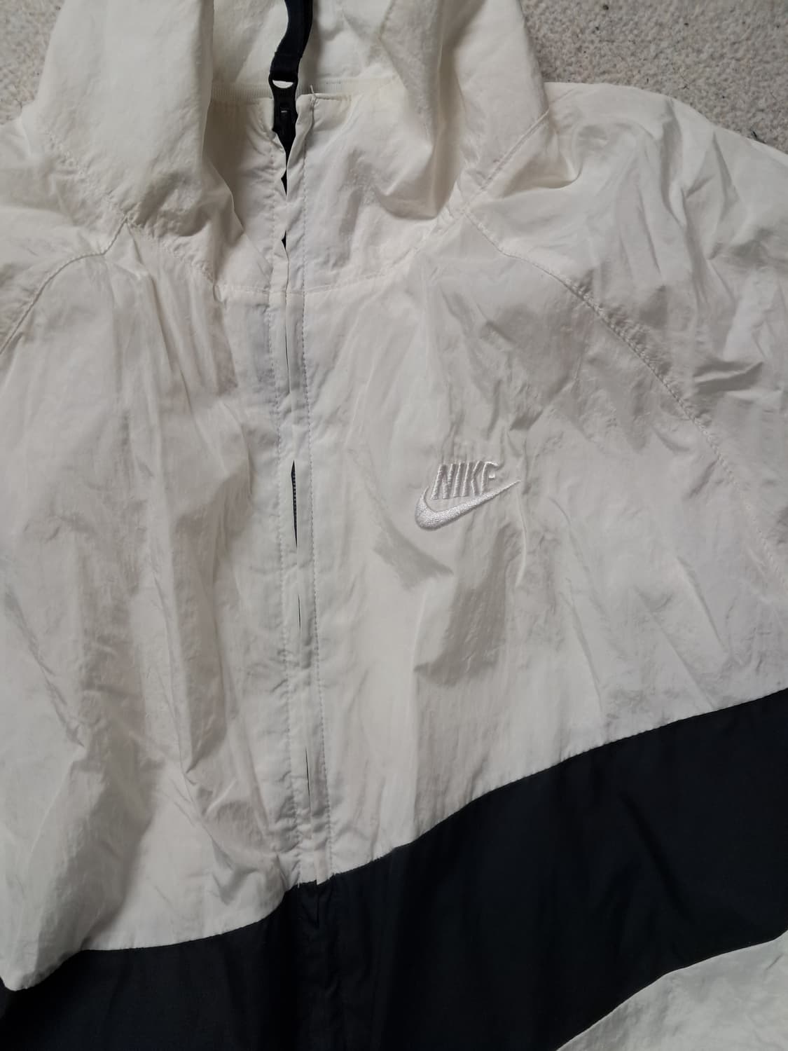 나이키 빅스우시 바람막이 상품이미지5