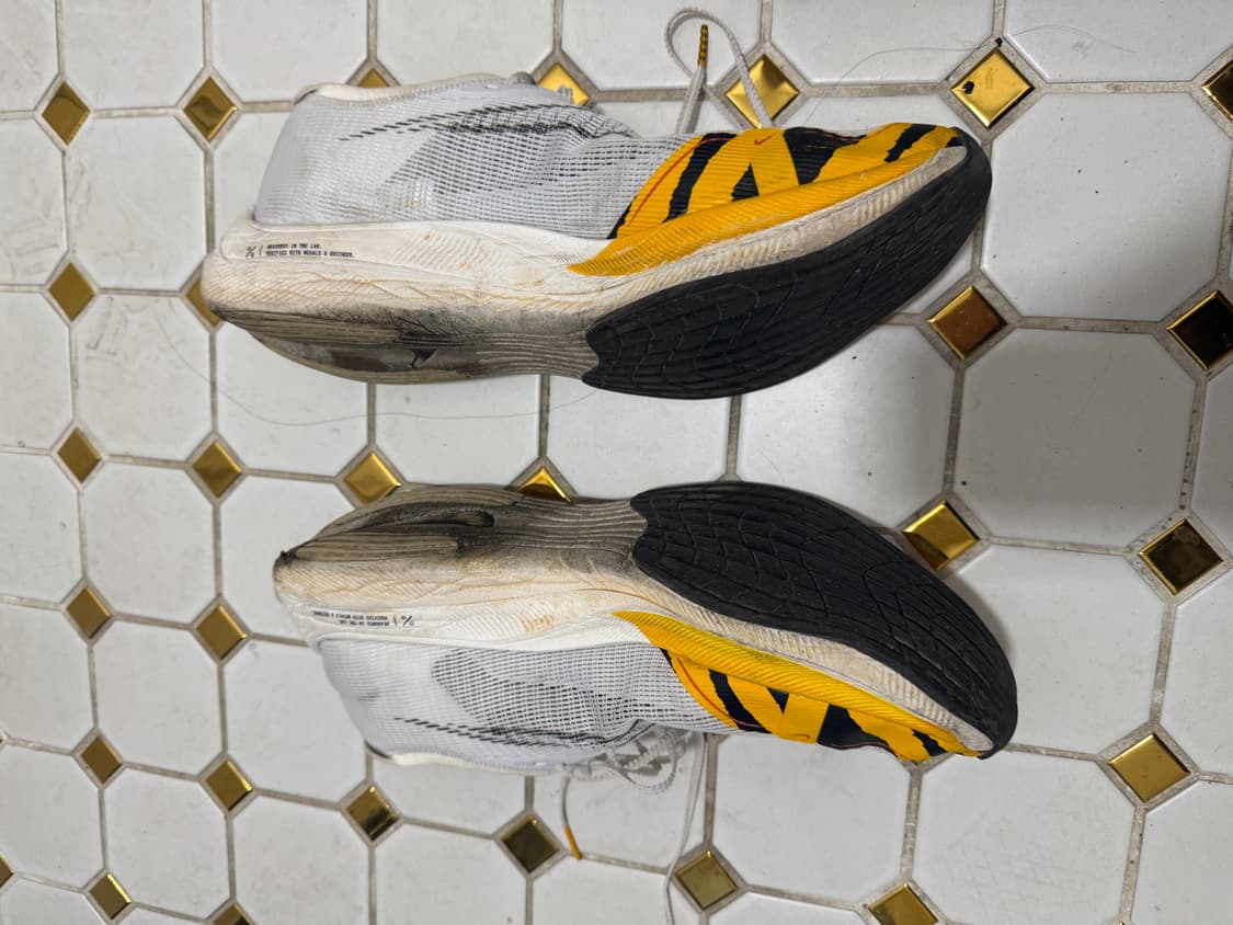 나이키 런닝화 320 상품이미지3