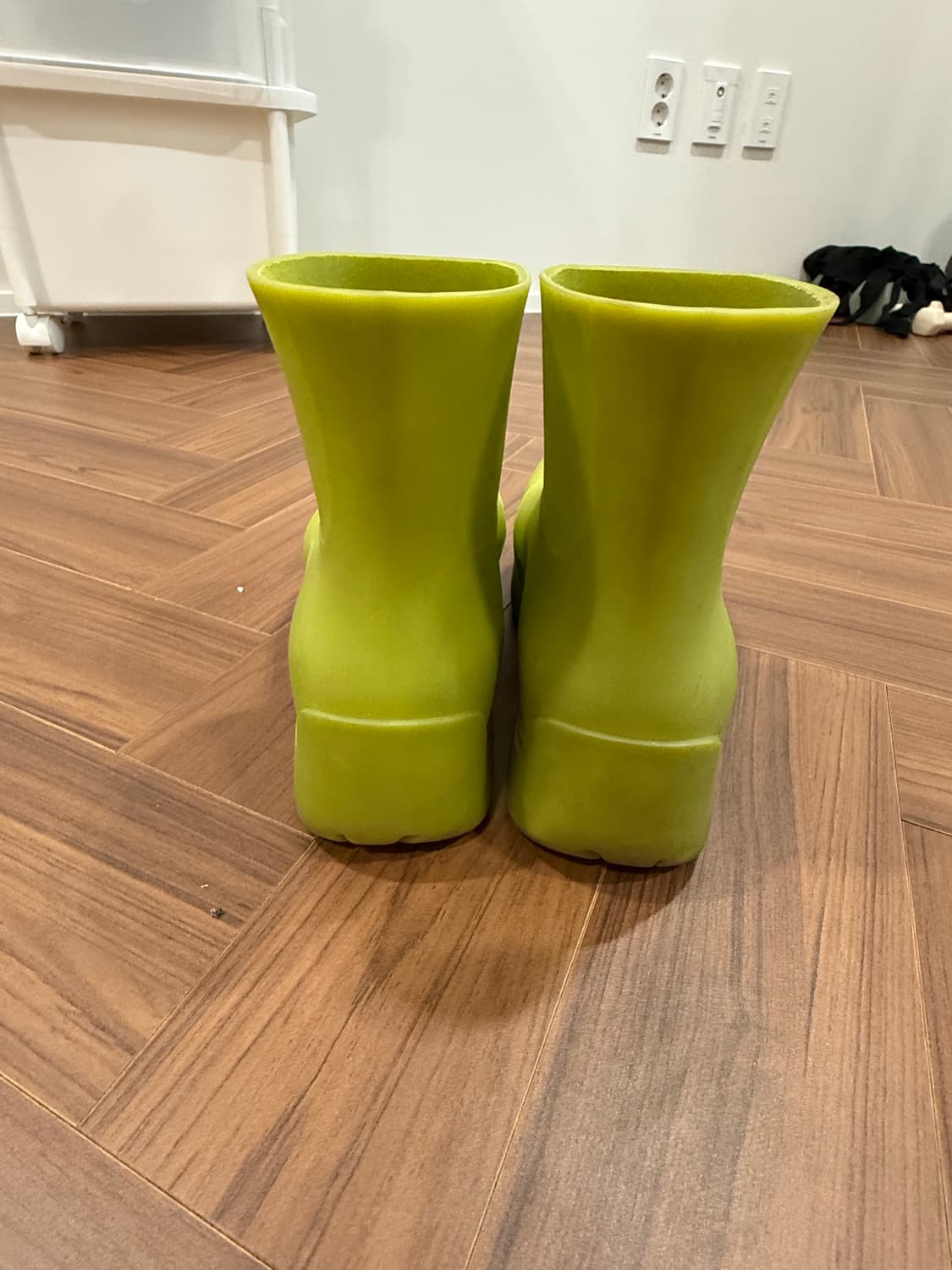 보테가베네타 퍼들부츠 36 상품이미지4