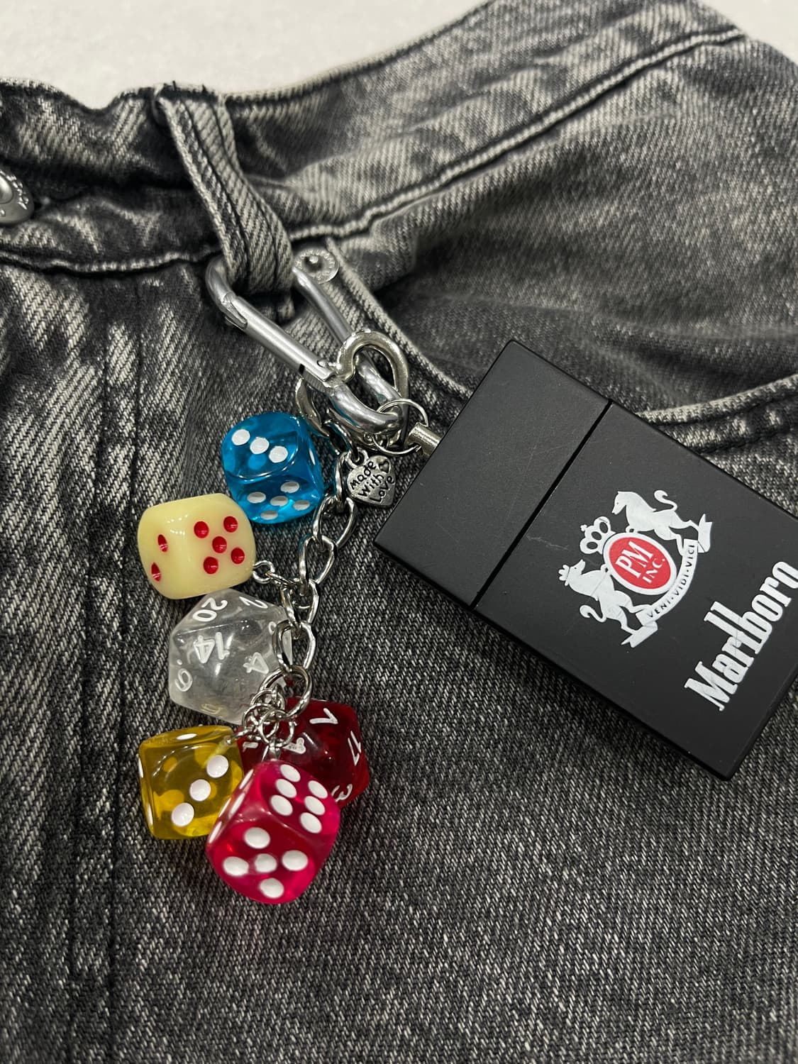 말보로 다이스참 키링 상품이미지5