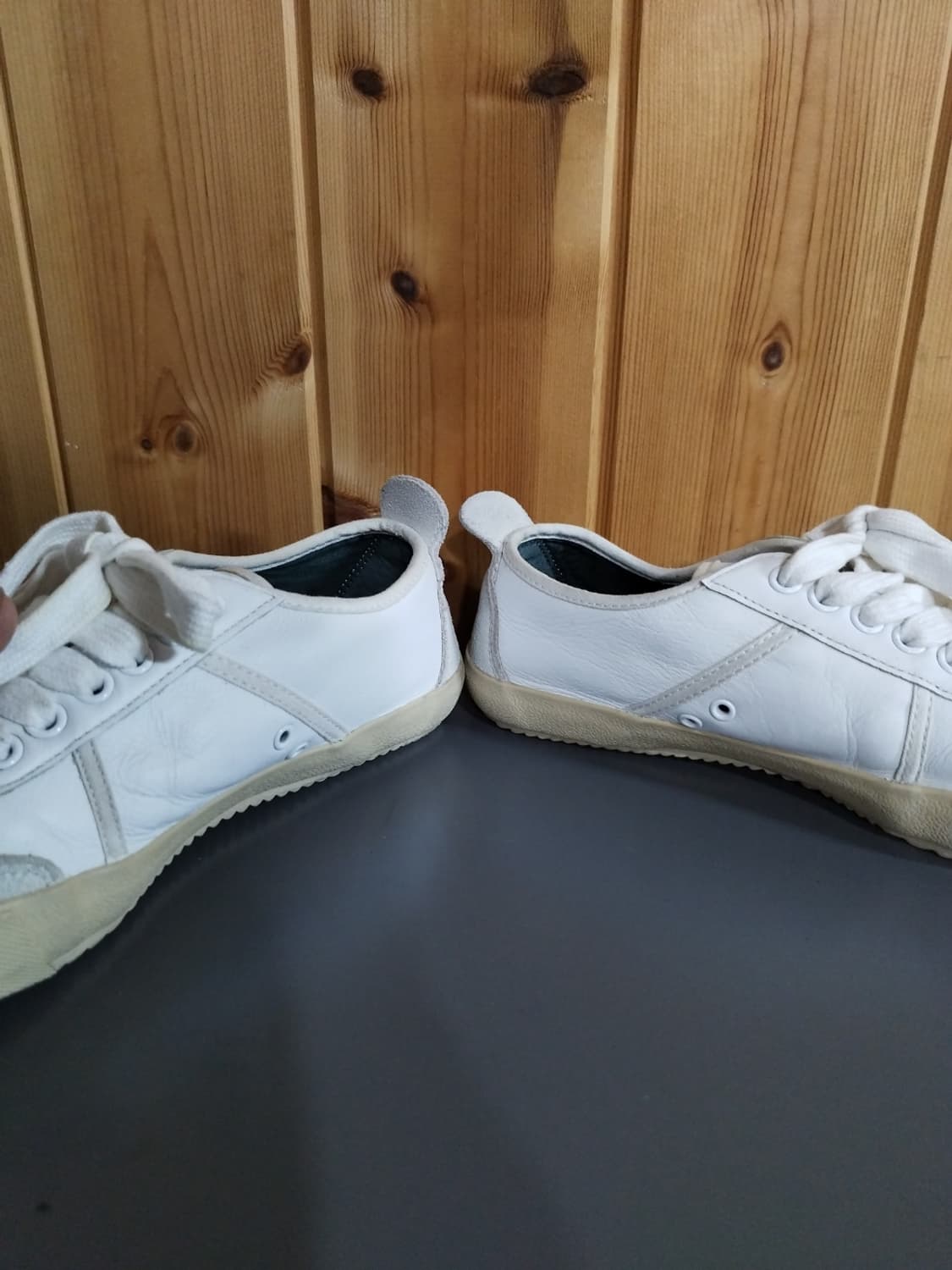 uk6 250mm 라코스테 콘테스트 검솔 스니커즈  상품이미지7