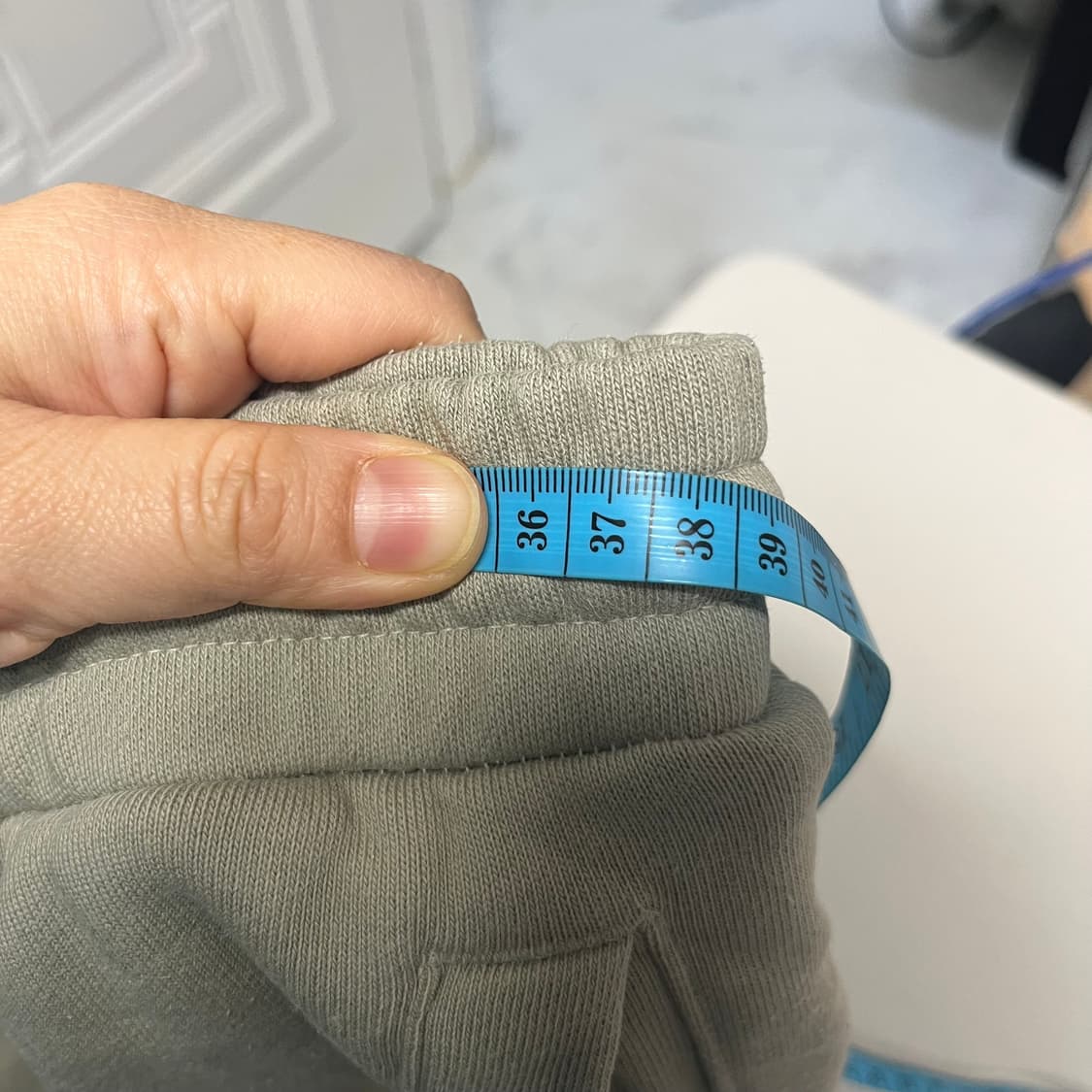 아디다스 에센셜 트레이닝 츄리닝 세트 카키 m 상품이미지8