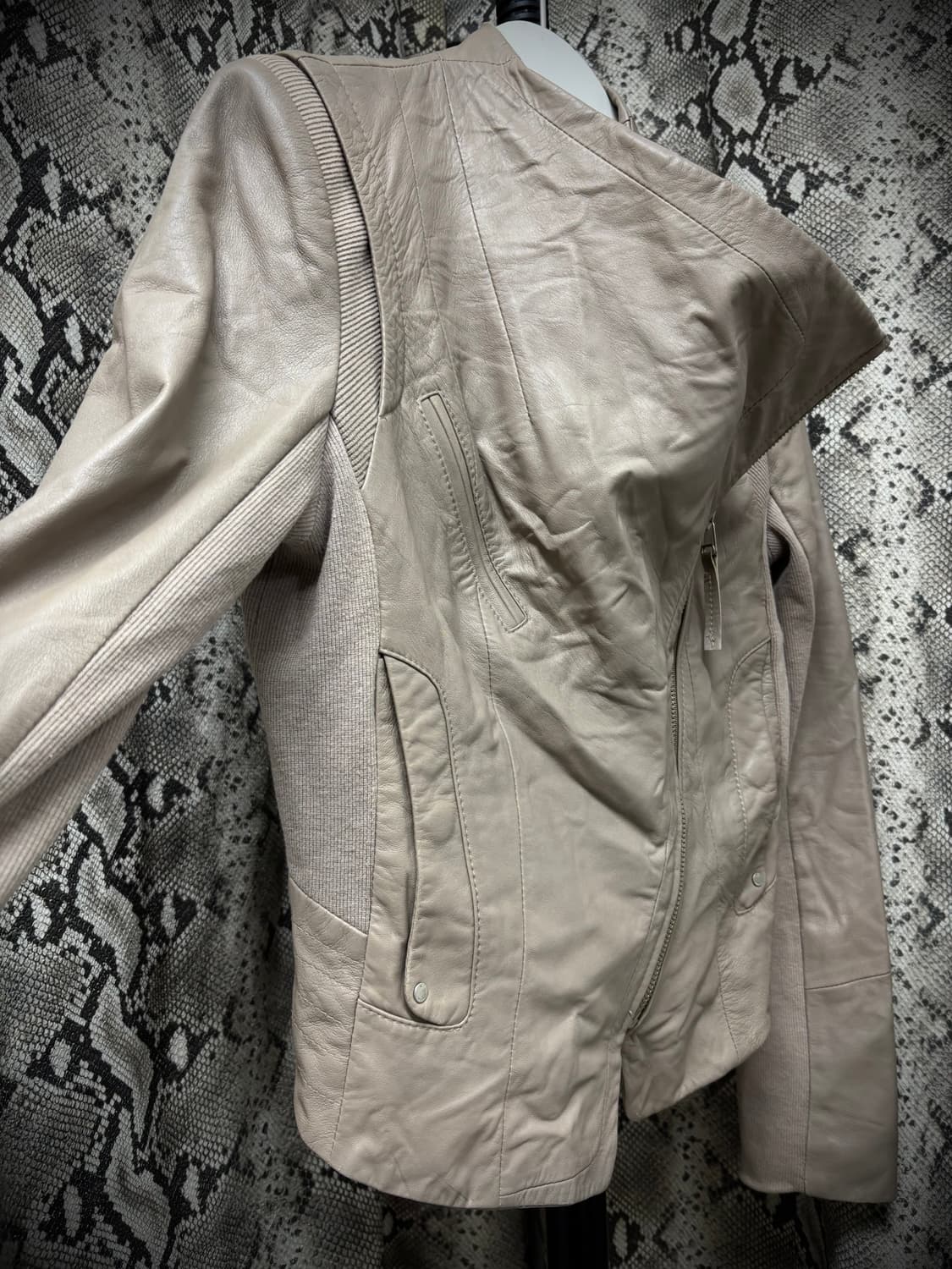  Anne Klein Draped Utility SheepSkin Lea 상품이미지10