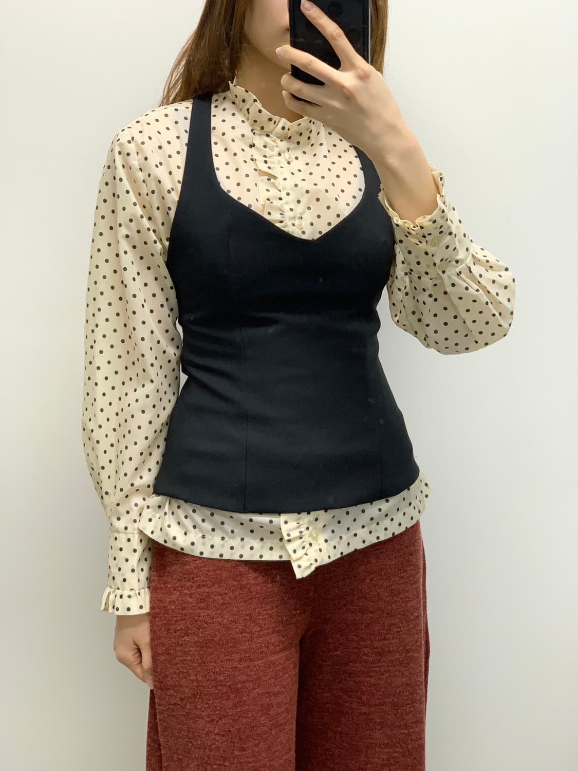 도트 프릴 블라우스 상품이미지1