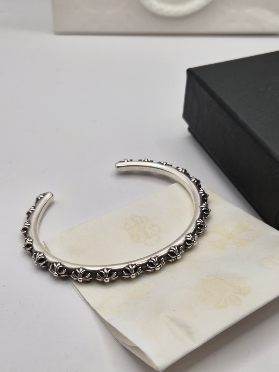 크롬하츠 정품 멀티 크로스 뱅글 팔찌 L 판매 상품이미지6