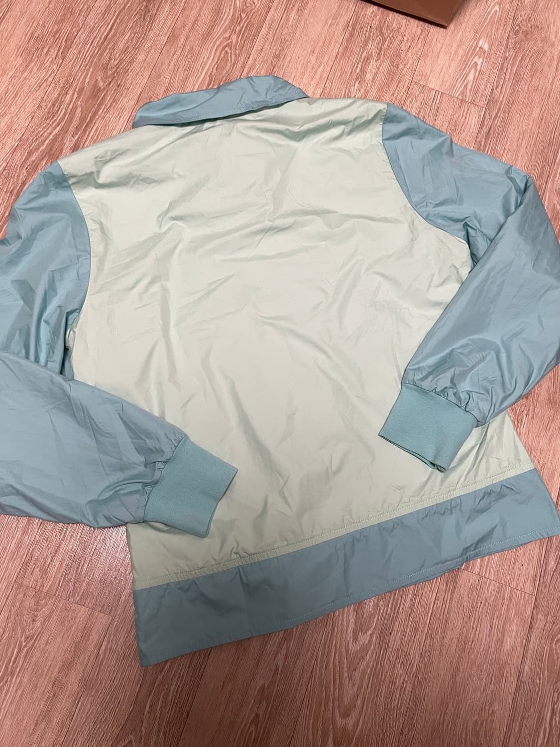 아디다스 민트 바람막이 져지 상품이미지4