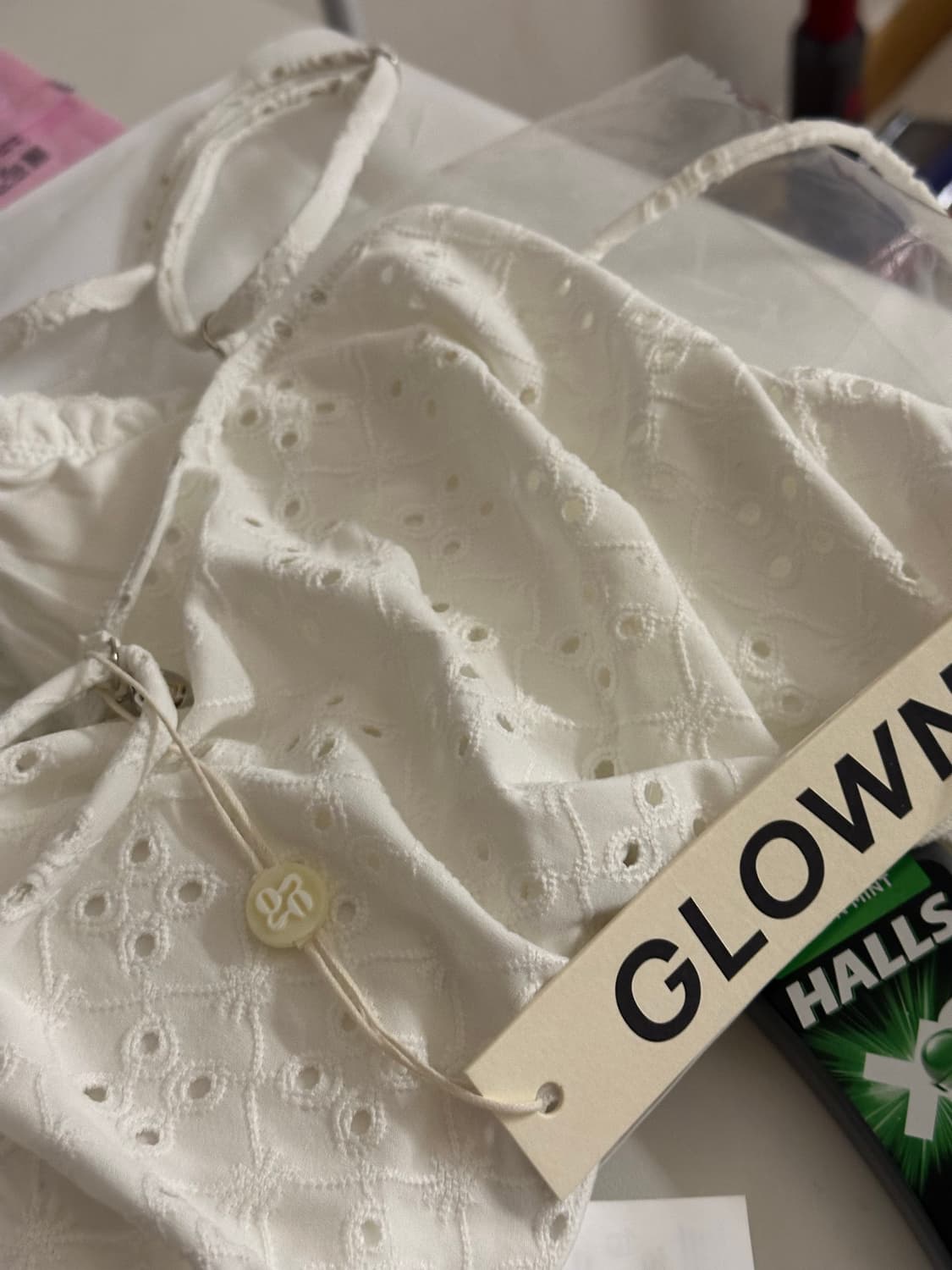 GLOWNY 화이트 탑 비키니 새상품 상품이미지2