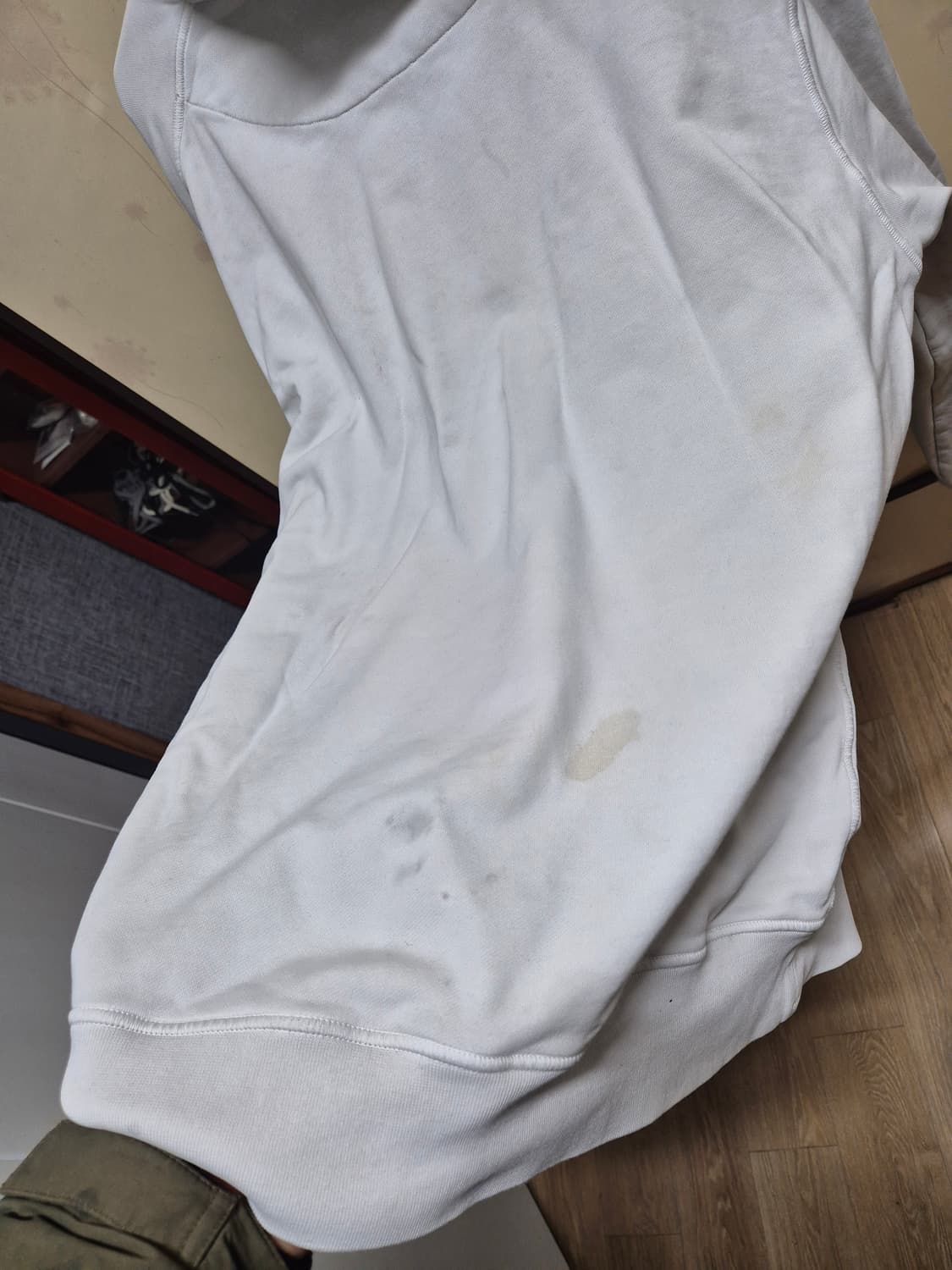 [XXL]21ss스톤아일랜드 와펜 맨투맨후드 화이트 흰색 105 110 상품이미지3