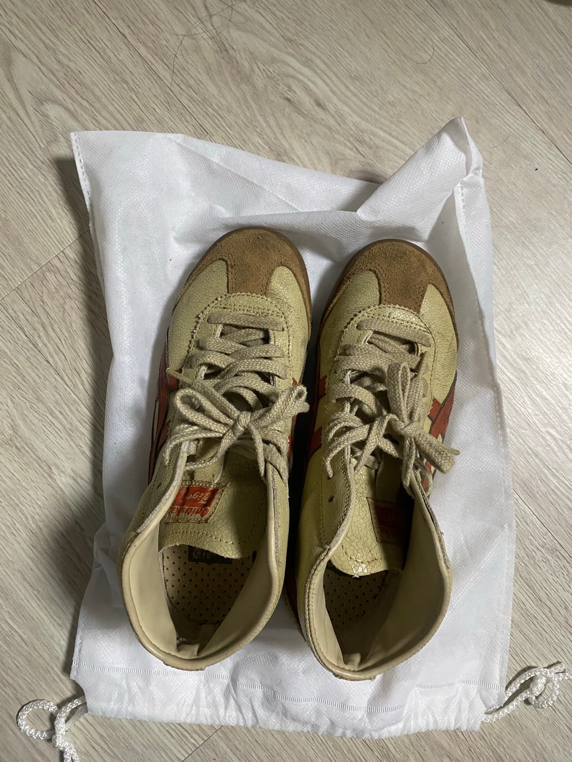 오니츠카 타이거 도쿄 235 상품이미지3