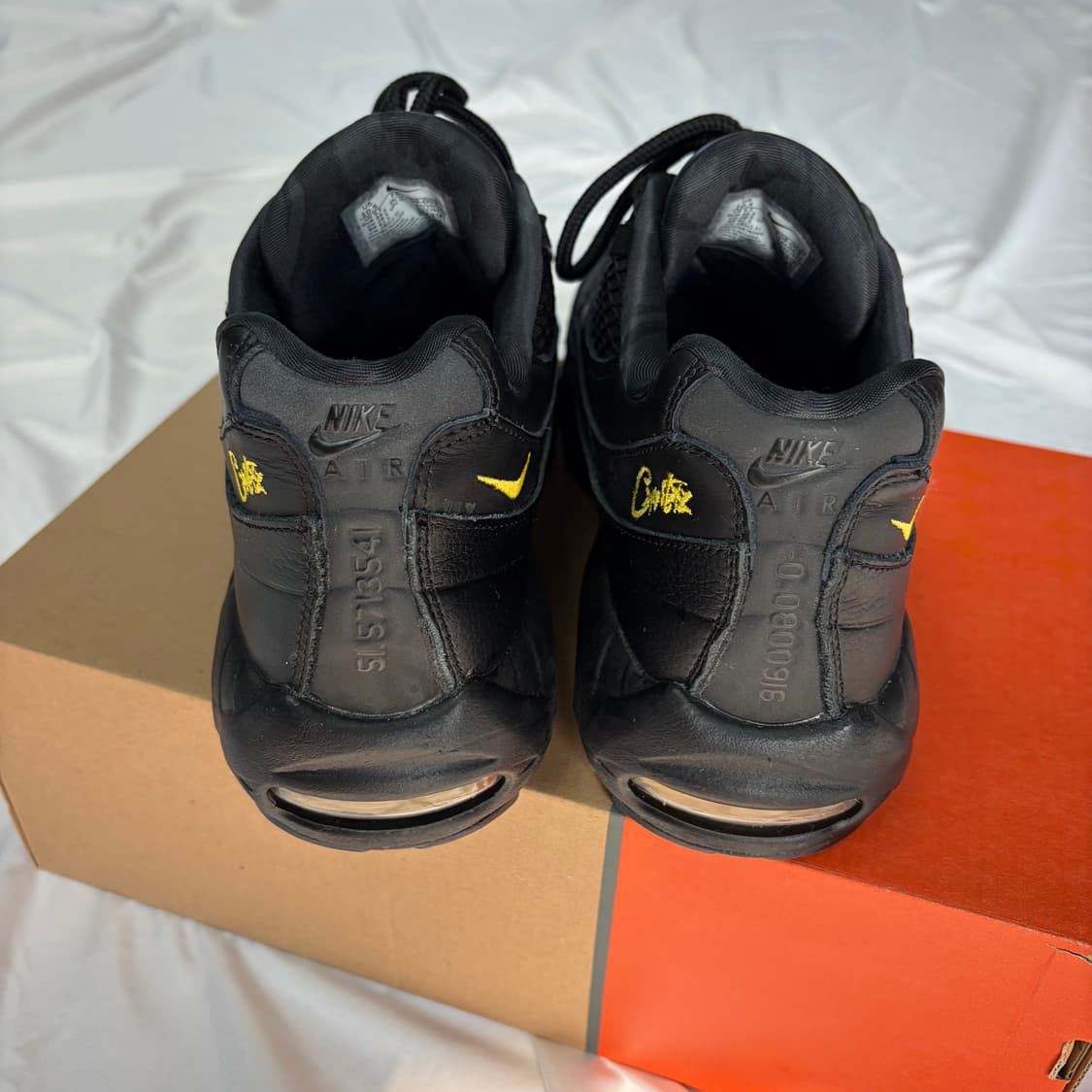 [285] 나이키 x 코르테이즈 에어맥스 95 블랙 앤 투어 옐로우 상품이미지4