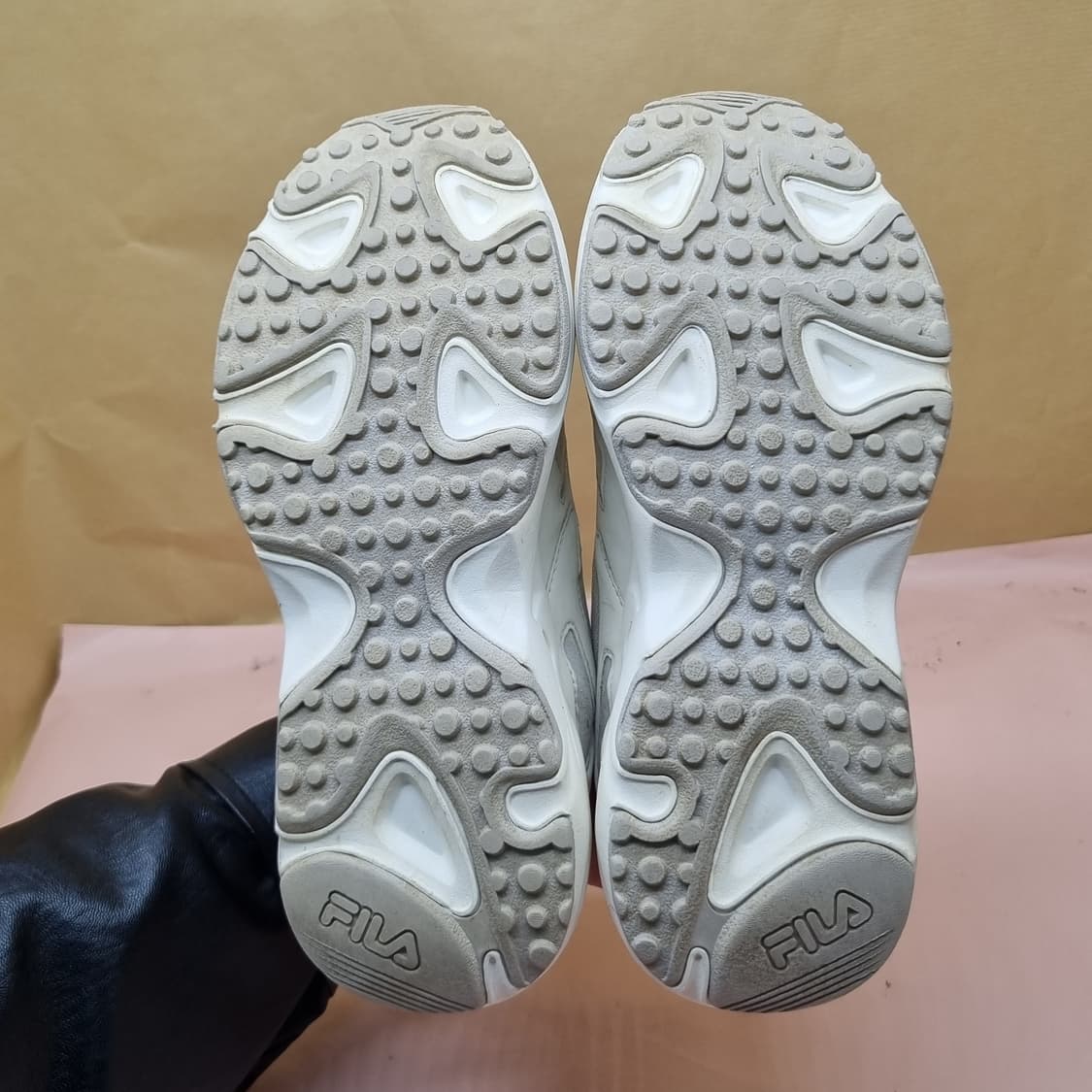 휠라 레이트레이서 여성운동화245 상품이미지3