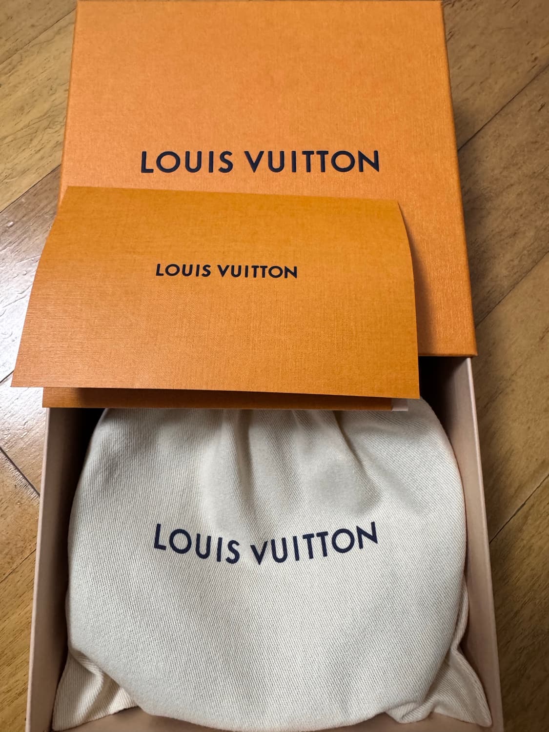 루이비통 에어로그램 리버서블 벨트 35mm 상품이미지5