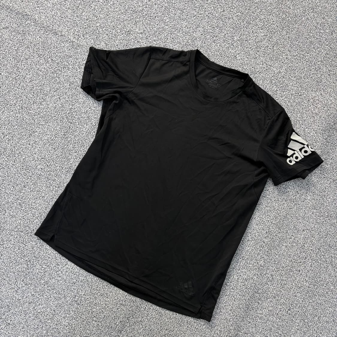 L 아디다스 기능성 반팔티 0317J 상품이미지1