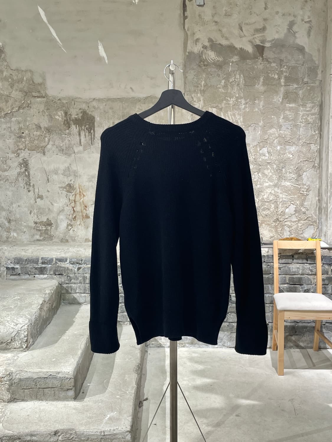 겐조 블랙 플레어 커프스 크루넥 스웨터 상품이미지6