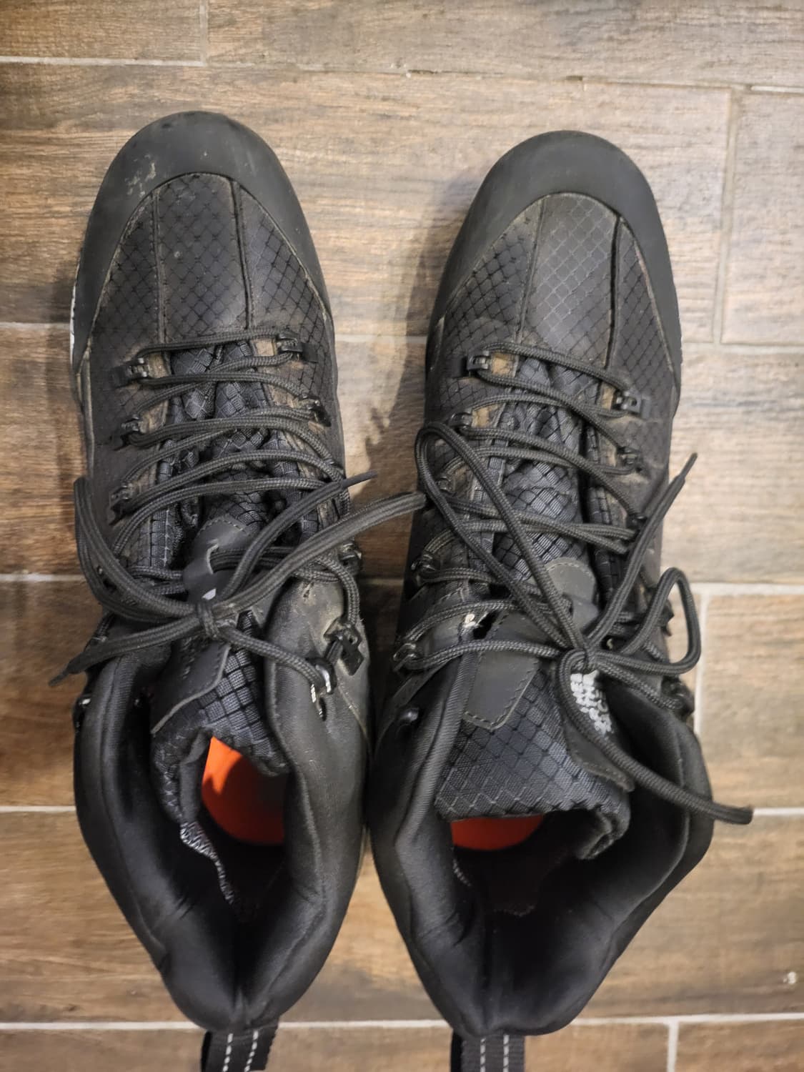 노스페이스 검정색 등산화 고어텍스us12 상품이미지2