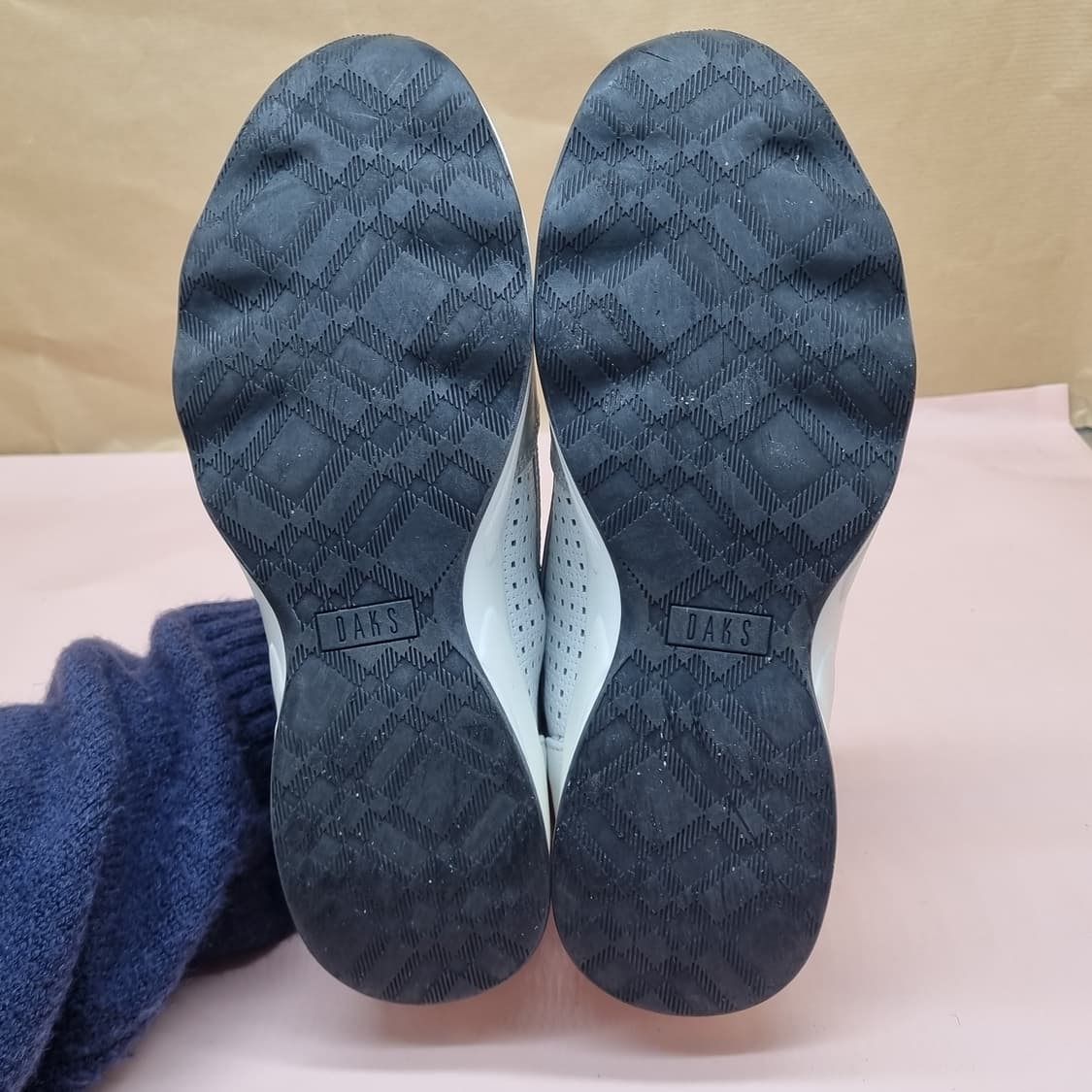 닥스 펀칭 여성슬립온 240 상품이미지3