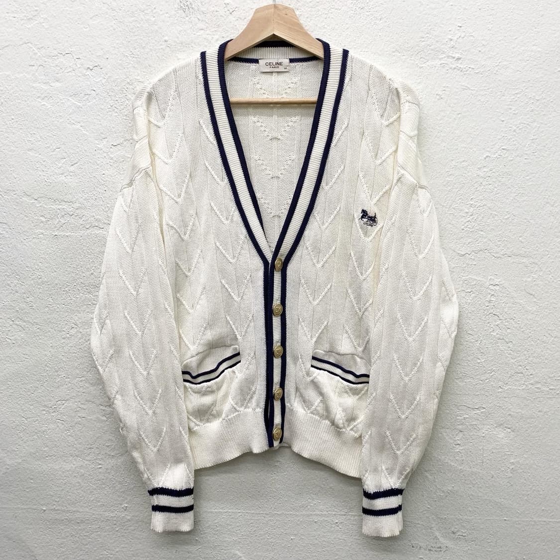 셀린느 화이트 로고 울 트위스트 니트 가디건 상품이미지2
