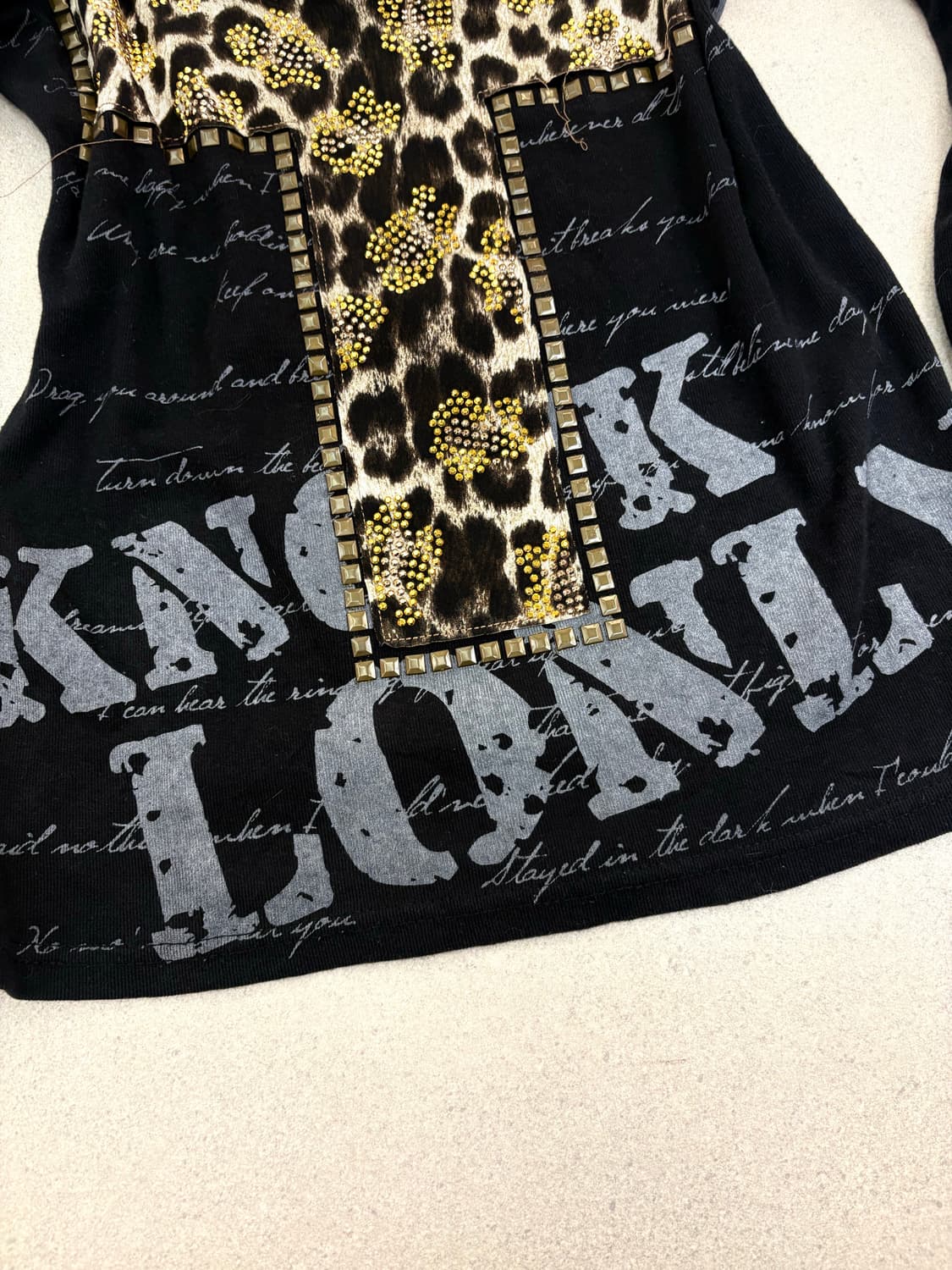 레오파드 큐빅 십자가 후드티 상품이미지6