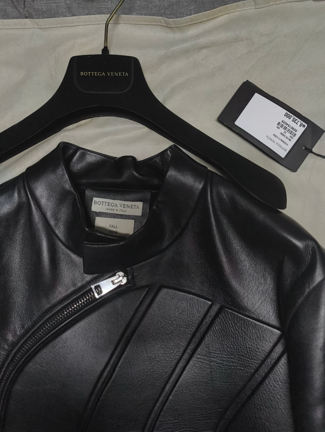 보테가 베네타 FW2019 런웨이 패디드 레더 바이커 자켓 상품이미지6