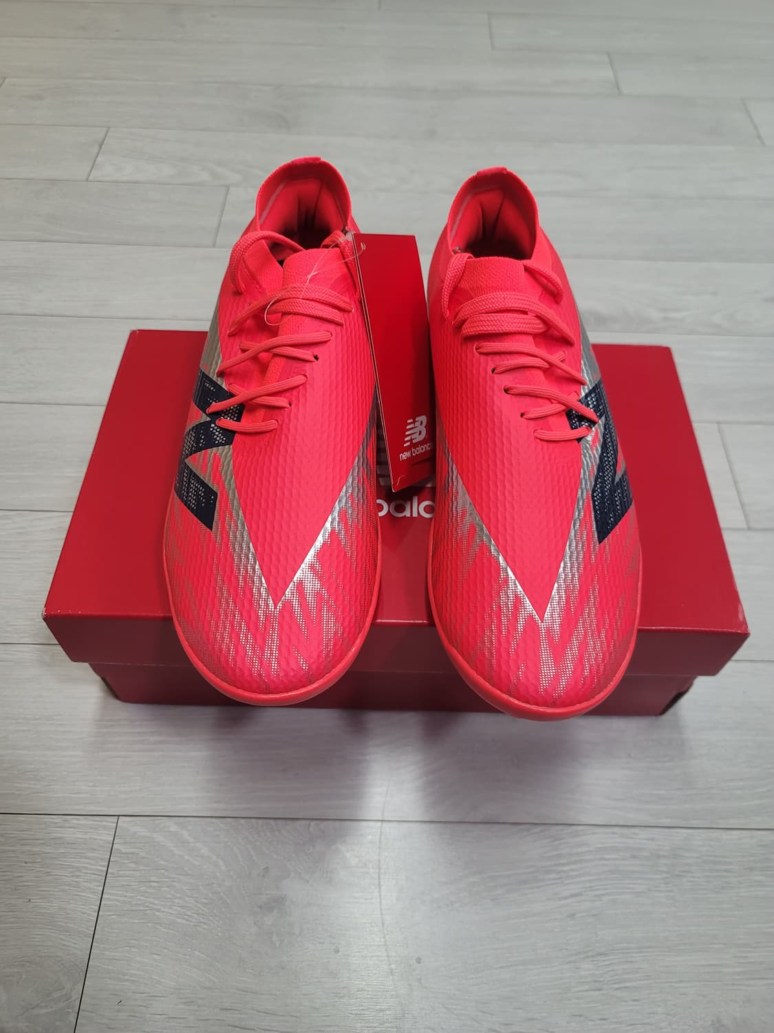 (260)뉴발란스 풋살화 퓨론 V8 팀(남성,2E)TF[대전직거래도가능] 상품이미지4