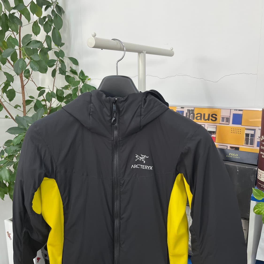 아크테릭스 우먼 아톰LT 후디 점퍼 S 상품이미지2