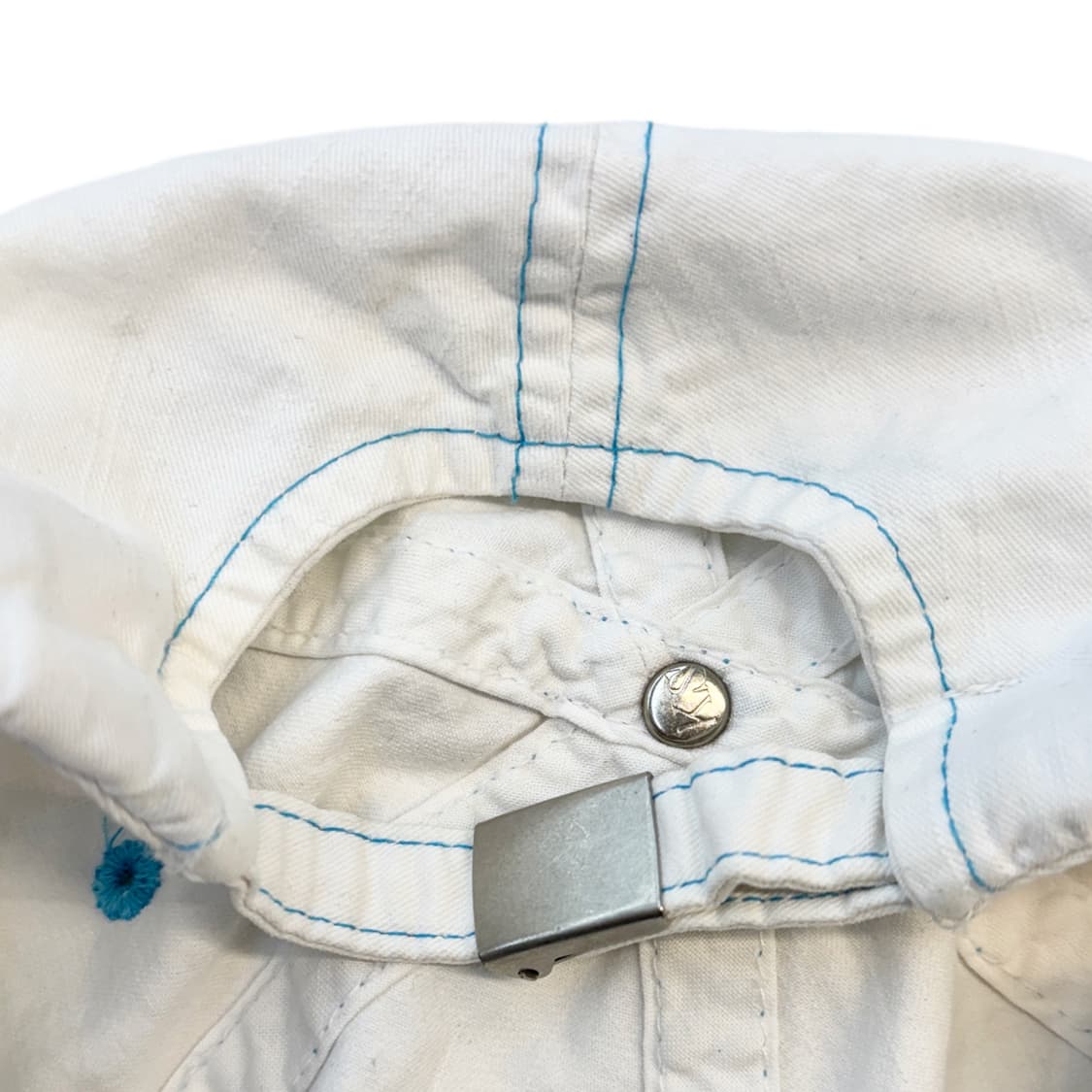 본더치 Y2K 흰하 볼캡 상품이미지4